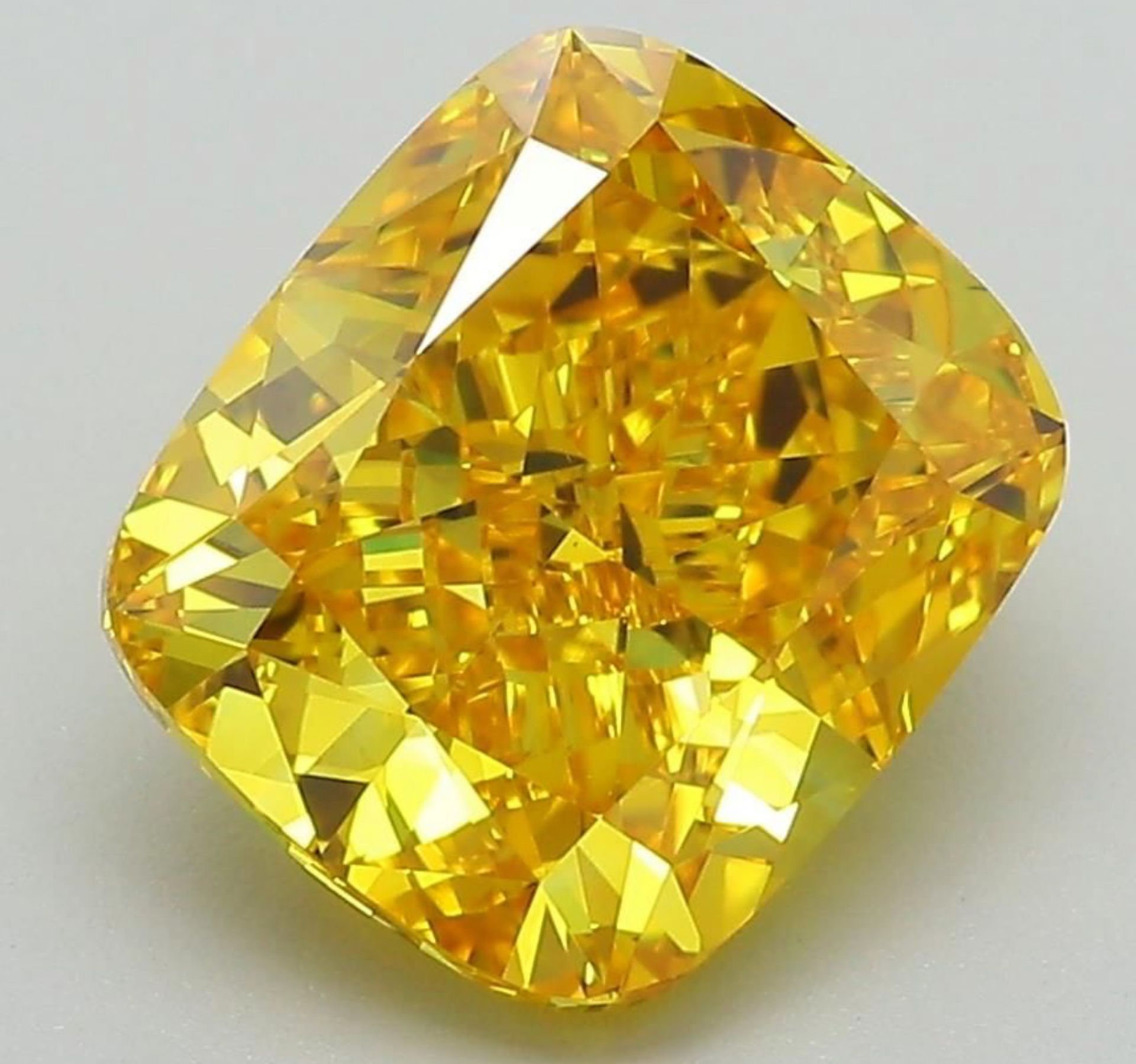 Cushion Cut 4.03 Carat Diamond Fancy Yellow Colour VVS2 Clarity EX EX - IGI