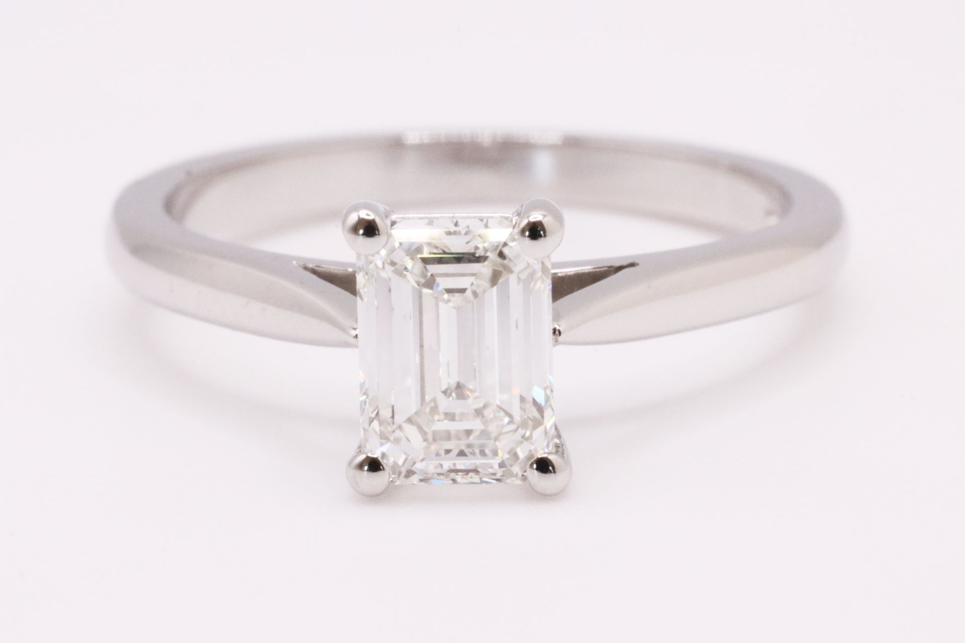 Emerald Cut Natural Diamond Platinum Ring 1.00 Carat D Colour VS1 Clarity EX EX - GIA - Bild 2 aus 8