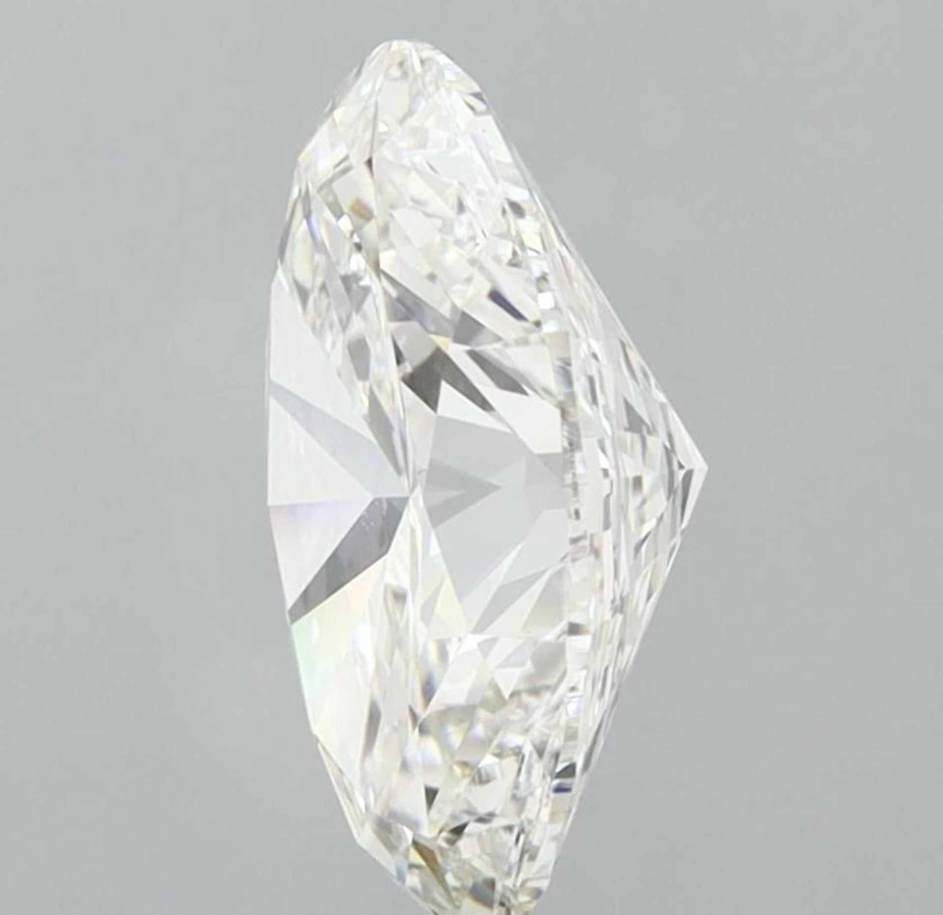 Oval Cut Diamond F Colour VS2 Clarity 8.03 Carat EX EX - IGI - Bild 6 aus 8