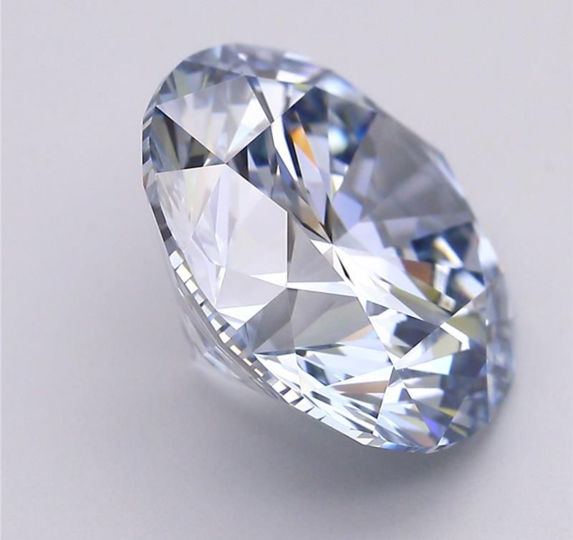 ** ON SALE ** Round Brilliant Cut Diamond 5.09 Carat Fancy Blue Colour SI1 Clarity - IGI Certificate - Bild 5 aus 7