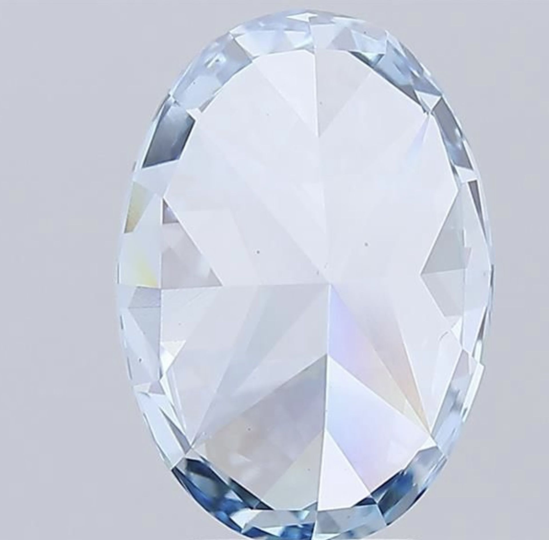 Oval Diamond 5.09 Carat Fancy Blue Colour VS1 Clarity EX EX - IGI - Bild 5 aus 9