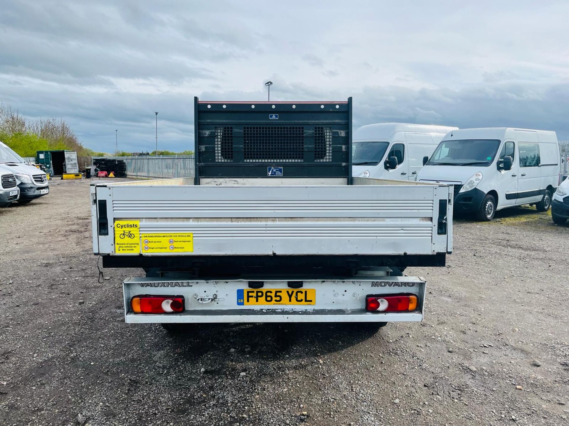 Vauxhall Movano 3.5T 2.3 CDTI 125 L3H1 Dropside CrewCab -Bluetooth Handsfree -1 Former Keeper - Image 6 of 27