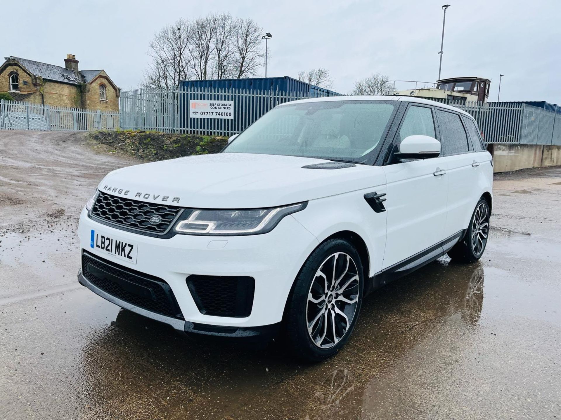 ** ON SALE ** Land Rover Range Rover Sport 2.0 P400E HSE Hybrid 2021 '21 Reg' -Panoramic Roof- - Image 3 of 38