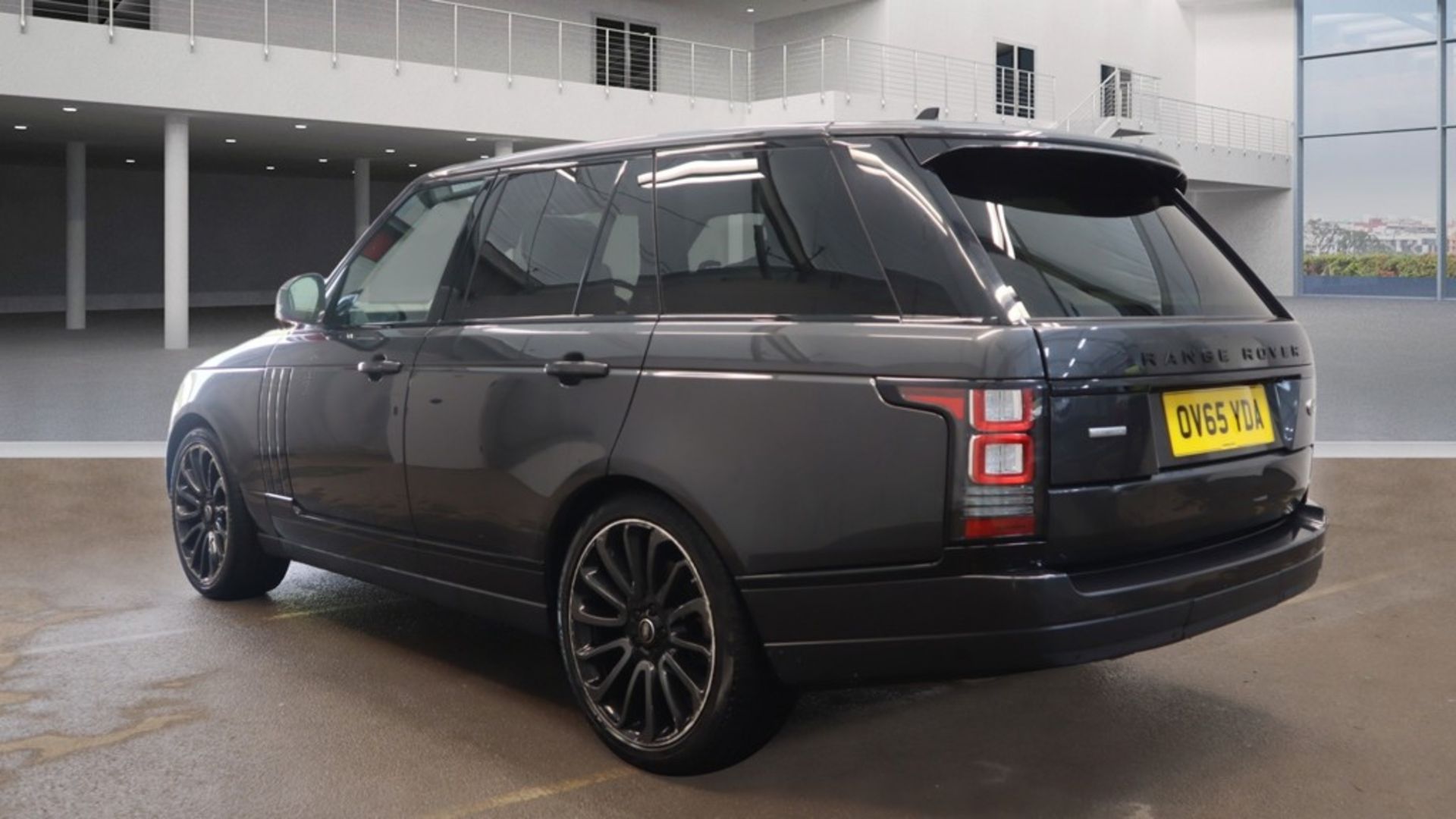 ** ON SALE ** Land Rover Range Rover 4.4 Vogue SDV8 Autobiography 2015 '65 Reg' 4WD - Sat Nav - Image 4 of 8