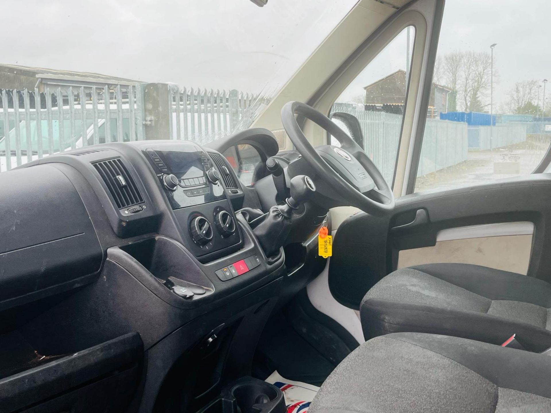 Fiat Ducato Maxi 35 2.3 MultiJet L2 Alloy Dropside 2019 '69 Reg' - ULEZ Compliant-Only 102498 Miles - Image 18 of 25