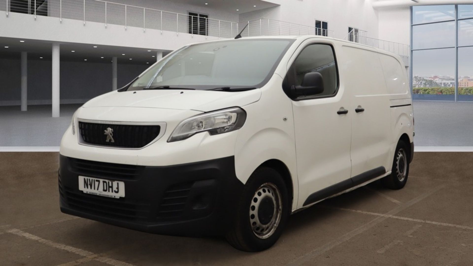 ** ON SALE ** Peugeot Expert 1.6 BlueHdi 95 Standard L2H1 Panel Van 2017 '17 Reg' -CD Player - Image 2 of 9