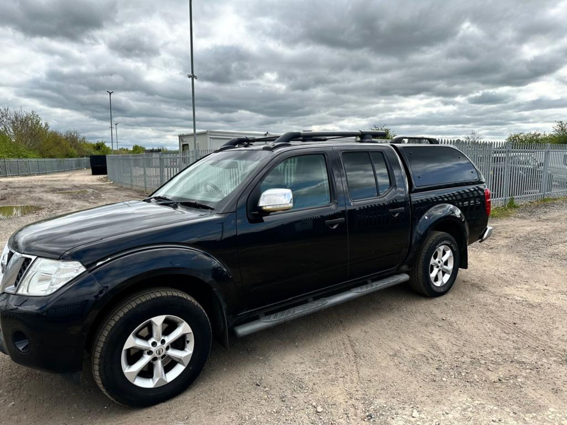 ** ON SALE ** Nissan Navara Tekna DCI 190 4WD 2.5 2015 '15 Reg' - A/C - Alloy Wheels - Tow Bar - Image 4 of 36