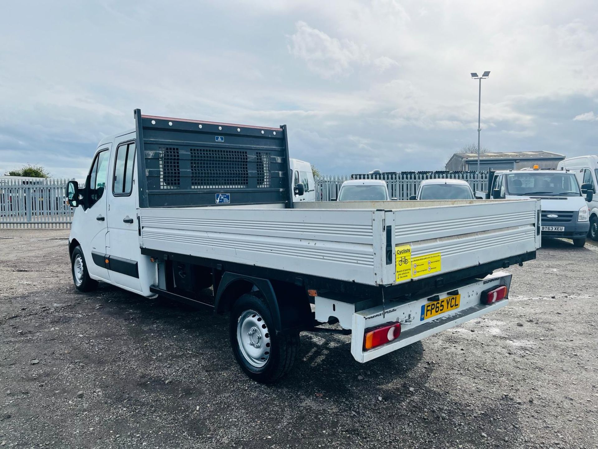 Vauxhall Movano 3.5T 2.3 CDTI 125 L3H1 Dropside CrewCab -Bluetooth Handsfree -1 Former Keeper - Image 5 of 27