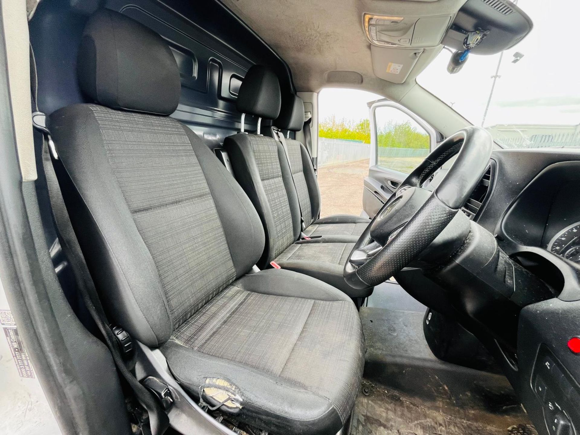 Mercedes Benz Vito 114 CDI RWD Fridge/Freezer 2.1 2019 '19 Reg '-ULEZ Compliant-Parking Sensors-A/C - Image 17 of 27