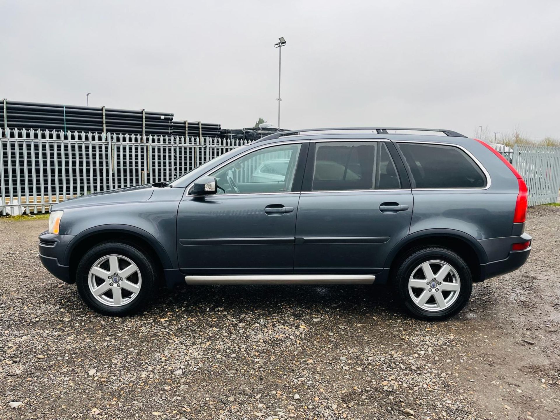 ** ON SALE ** Volvo Xc90 Active Automatic D5 185 Geartronic -Air Conditioning-Bluetooth Handsfree - Image 4 of 36