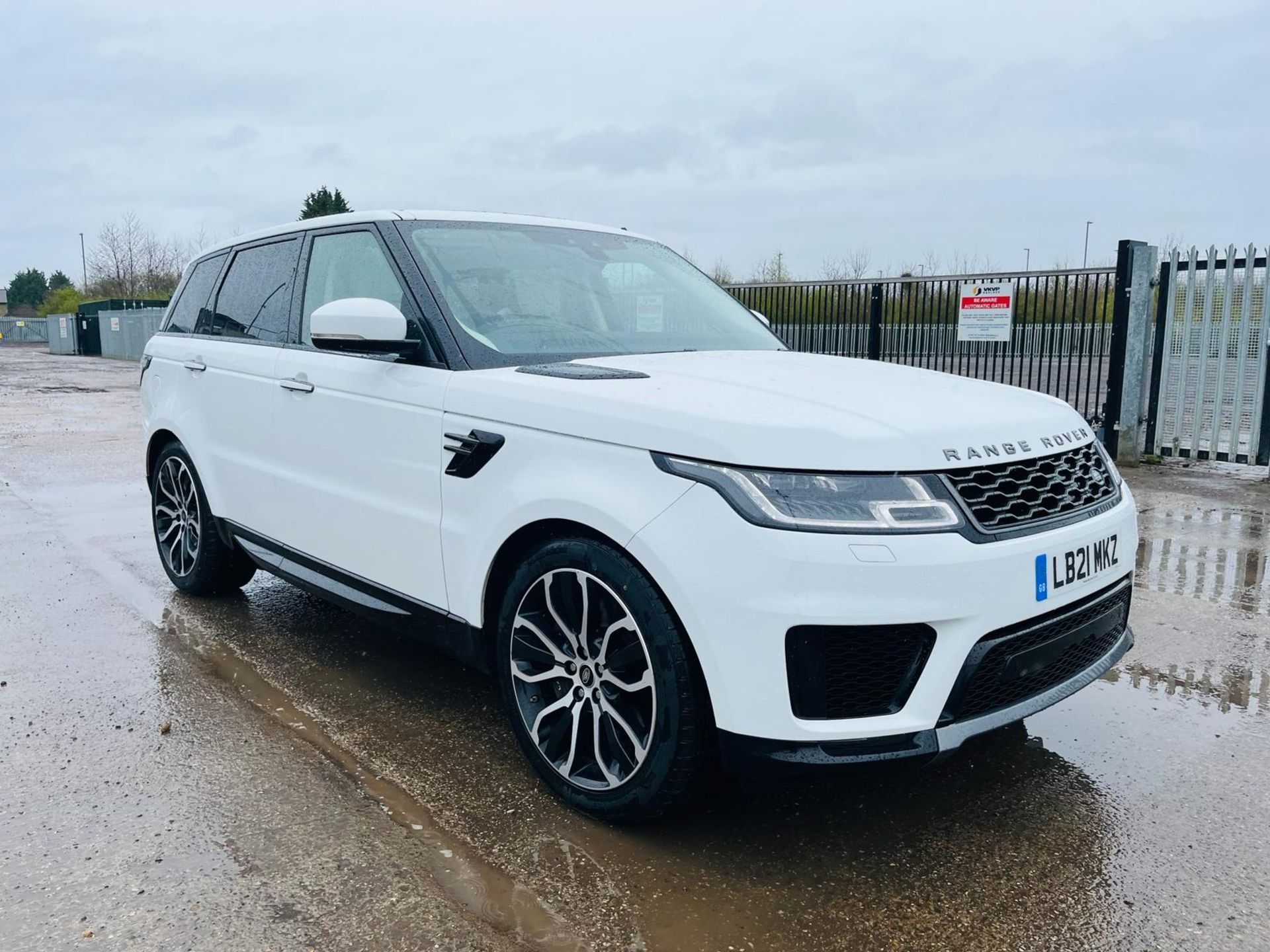 ** ON SALE ** Land Rover Range Rover Sport 2.0 P400E HSE Hybrid 2021 '21 Reg' -Panoramic Roof-