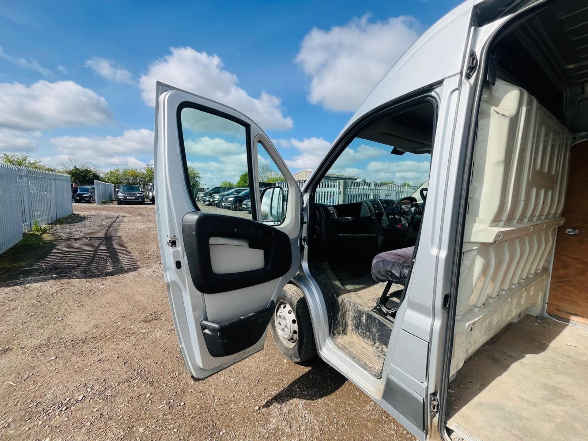 Citroen Relay 33 HDI 130 Enterprise L2 H2 2.2 2015 '15 Reg' -A/C- Plylined- Bluetooth-Power Windows - Image 23 of 29