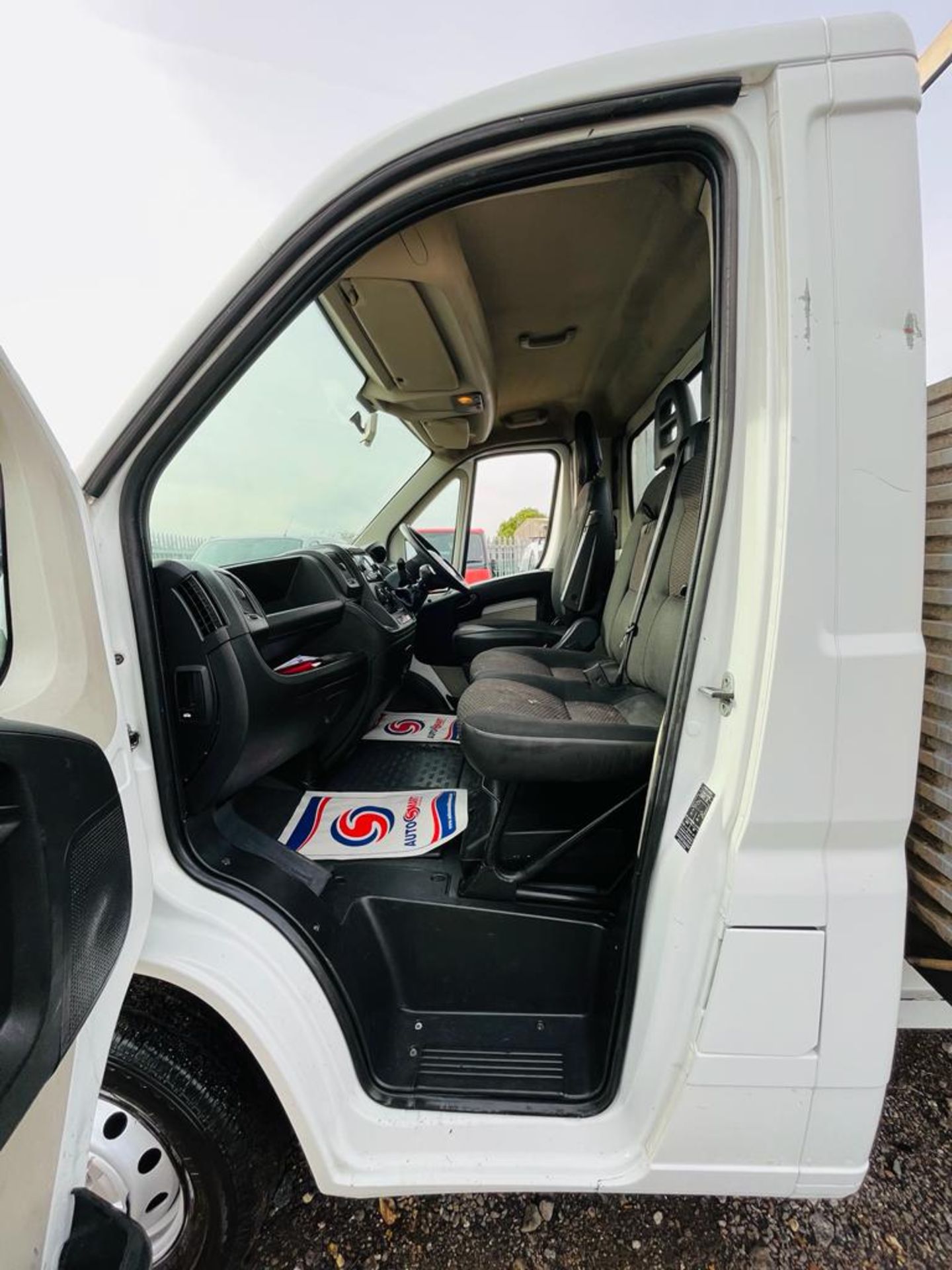 ** ON SALE ** Citroen Relay 35 2.2 HDI 130 L3 2015 (15 Reg) - Alloy Dropside - Bluetooth Pack-NO VAT - Image 20 of 24