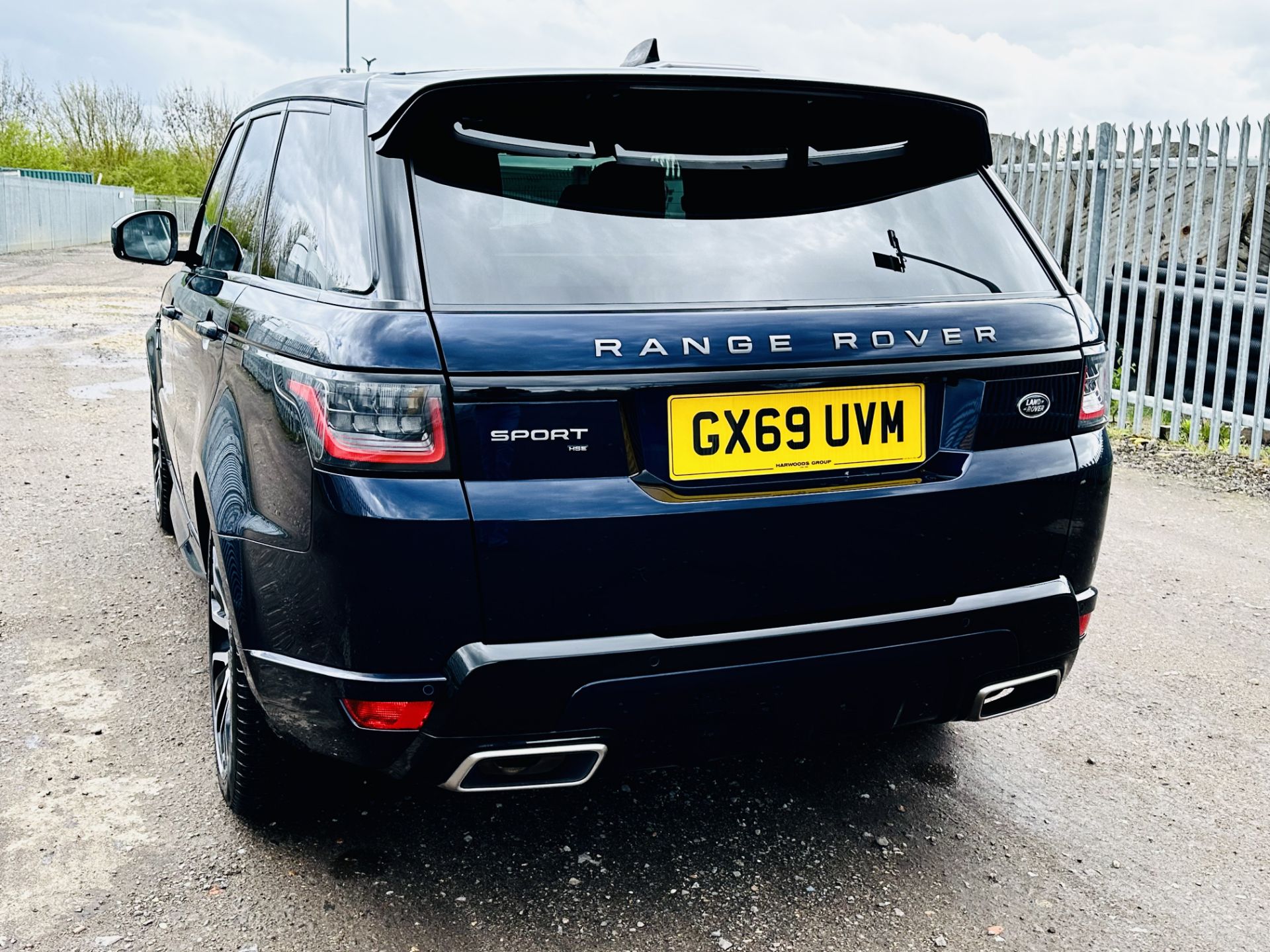 **ON SALE** Land Rover Range Rover Sport 3.0 SDV6 HSE DYNAMIC 2020 '69 Reg'- Only 47544 Miles - Image 9 of 30