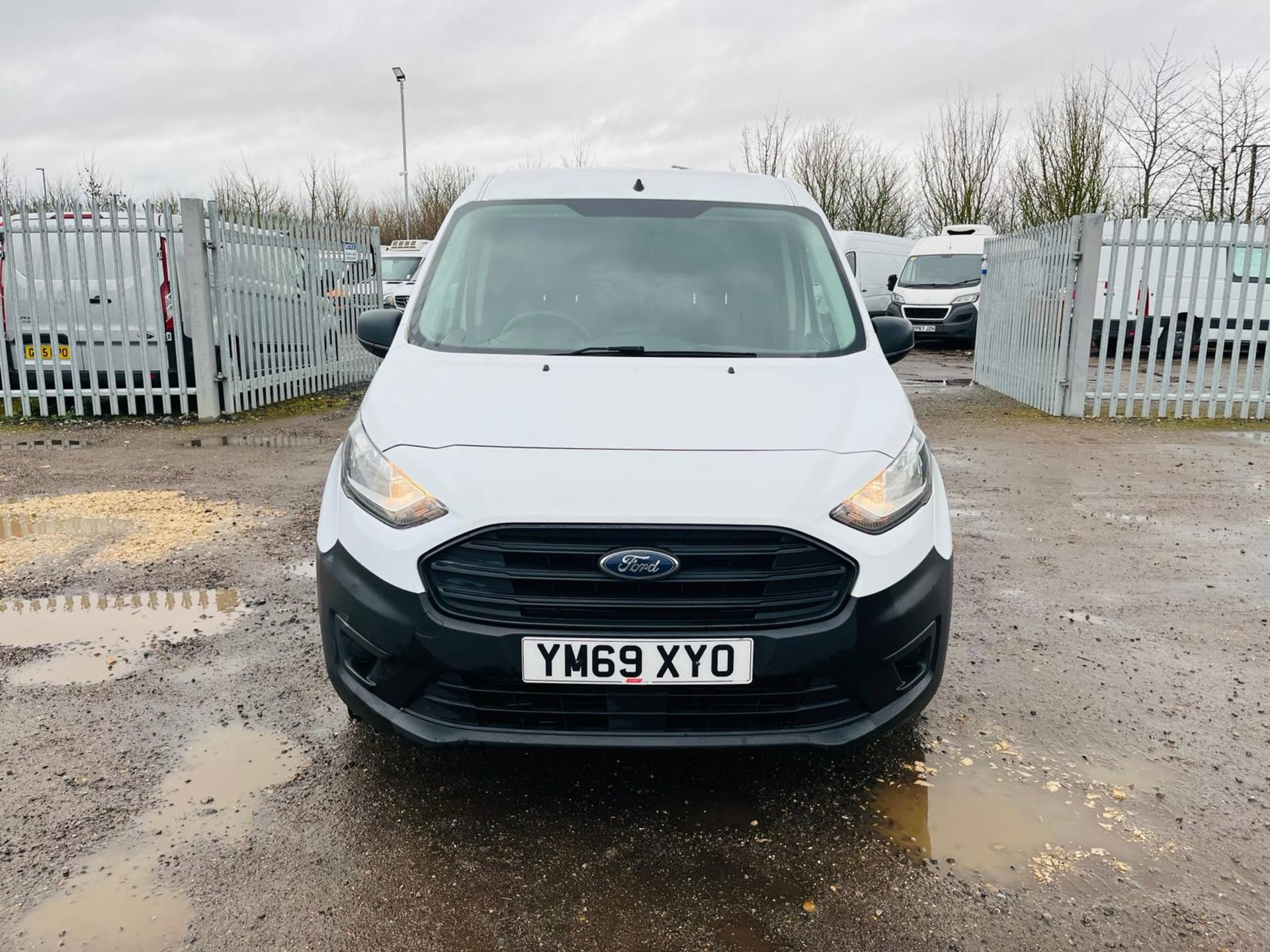 Ford Transit Connect 1.5 Ecoblue Leader 100 200 L1 H1 2020 '69 Reg' -ULEZ Compliant -1 former owner - Image 2 of 27