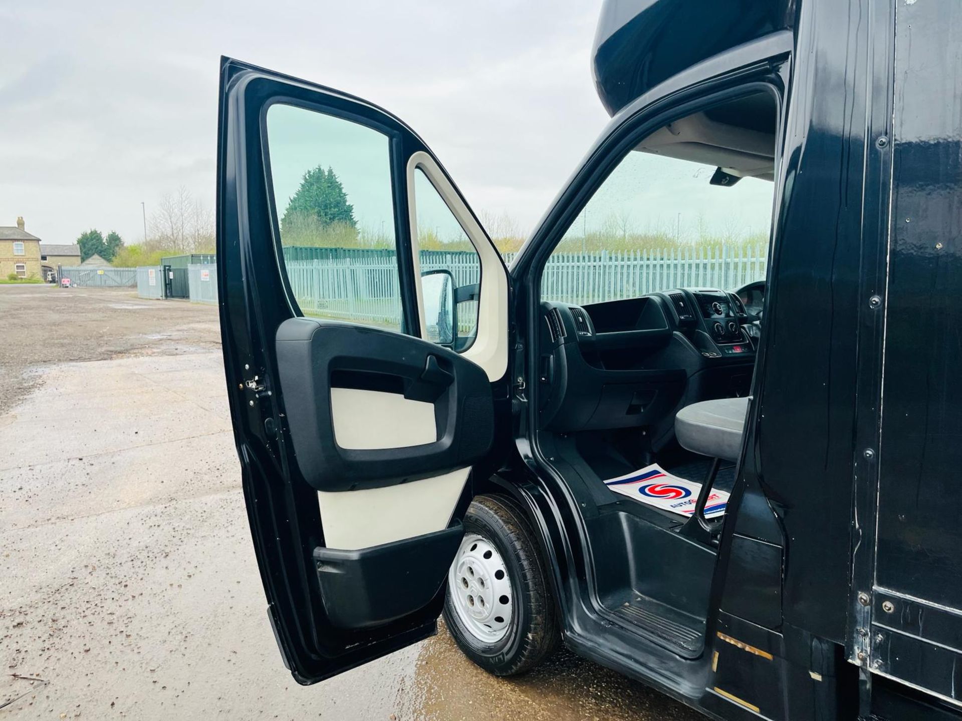 Citroen Relay 35 2.2 HDI 130 Luton L3 H1 2014 '14 Reg' -Tail Lift -Bluetooth Media - Image 21 of 28