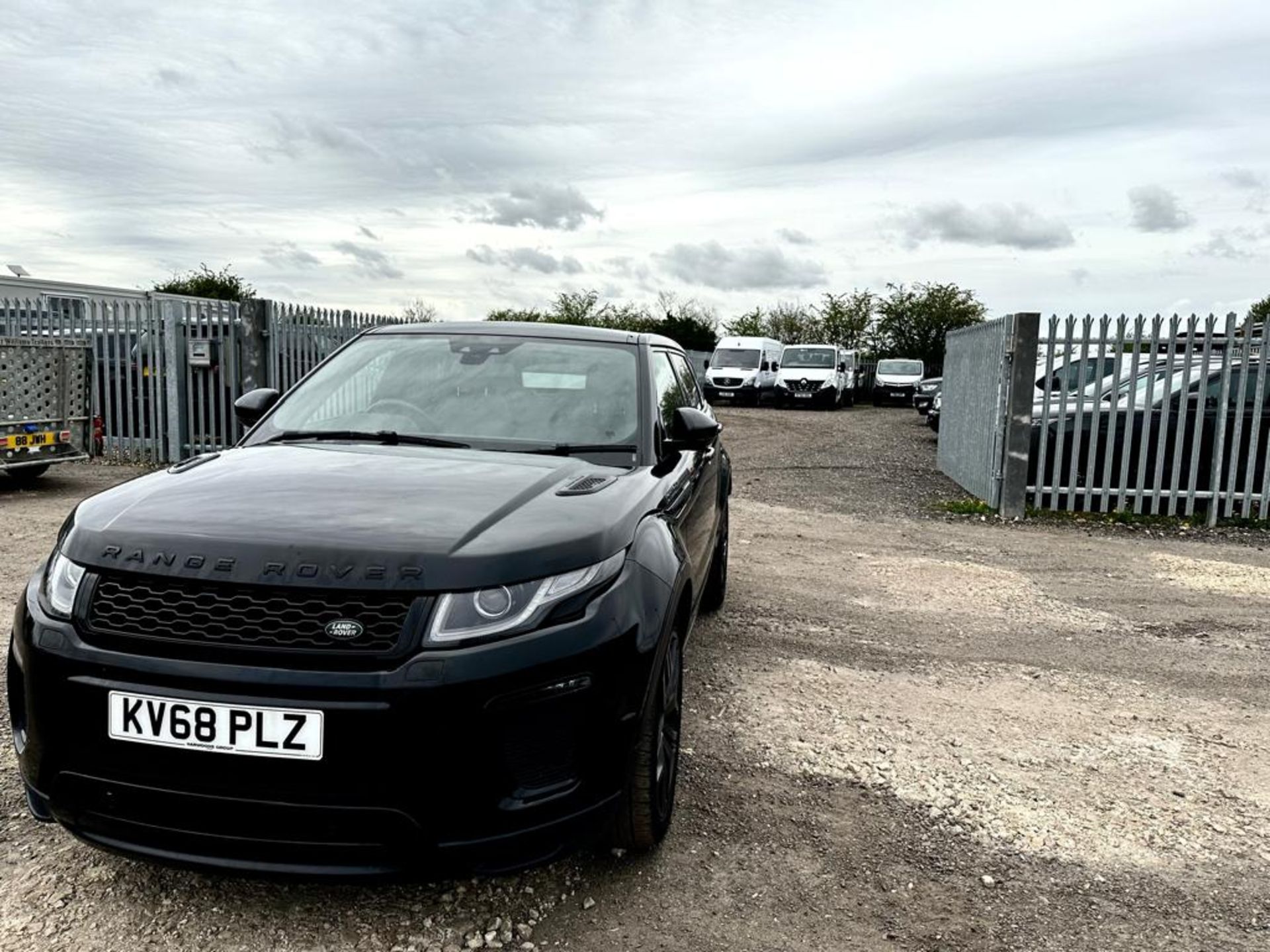 ** ON SALE **Land Rover Range Rover Evoque 2.0 TD4 180 HSE Dynamic 4WD-2018 '68 Reg'-ULEZ Compliant - Image 4 of 35