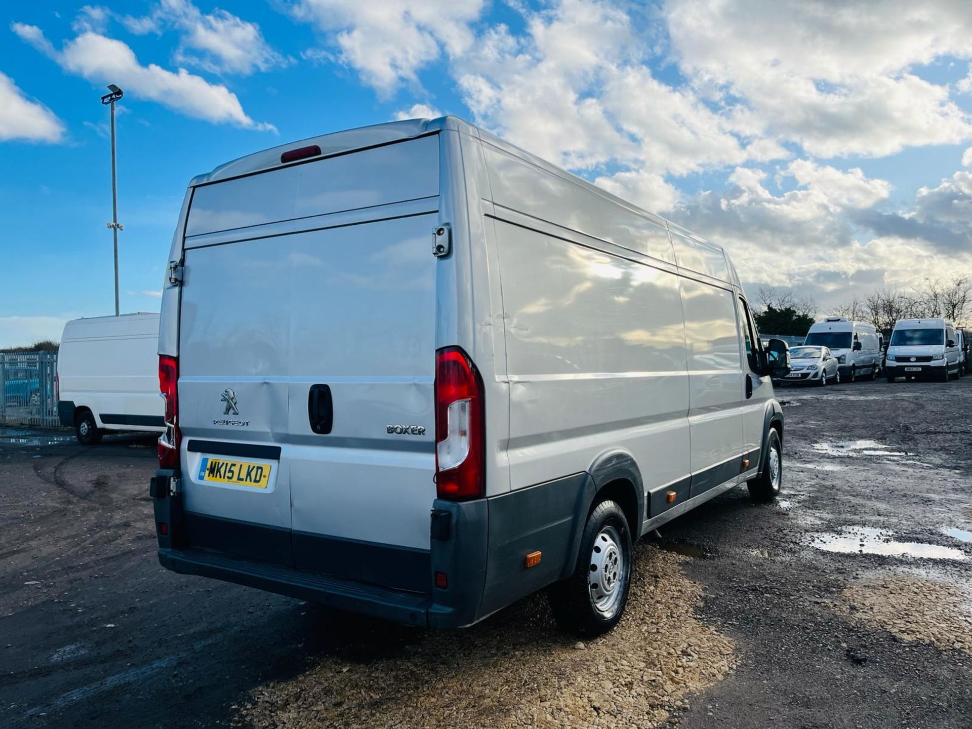 ** ON SALE ** Peugeot Boxer 2.2 HDI 130 Professional 435 L4H2 2015'15 Reg' -A/C-Sat Nav - Image 12 of 28