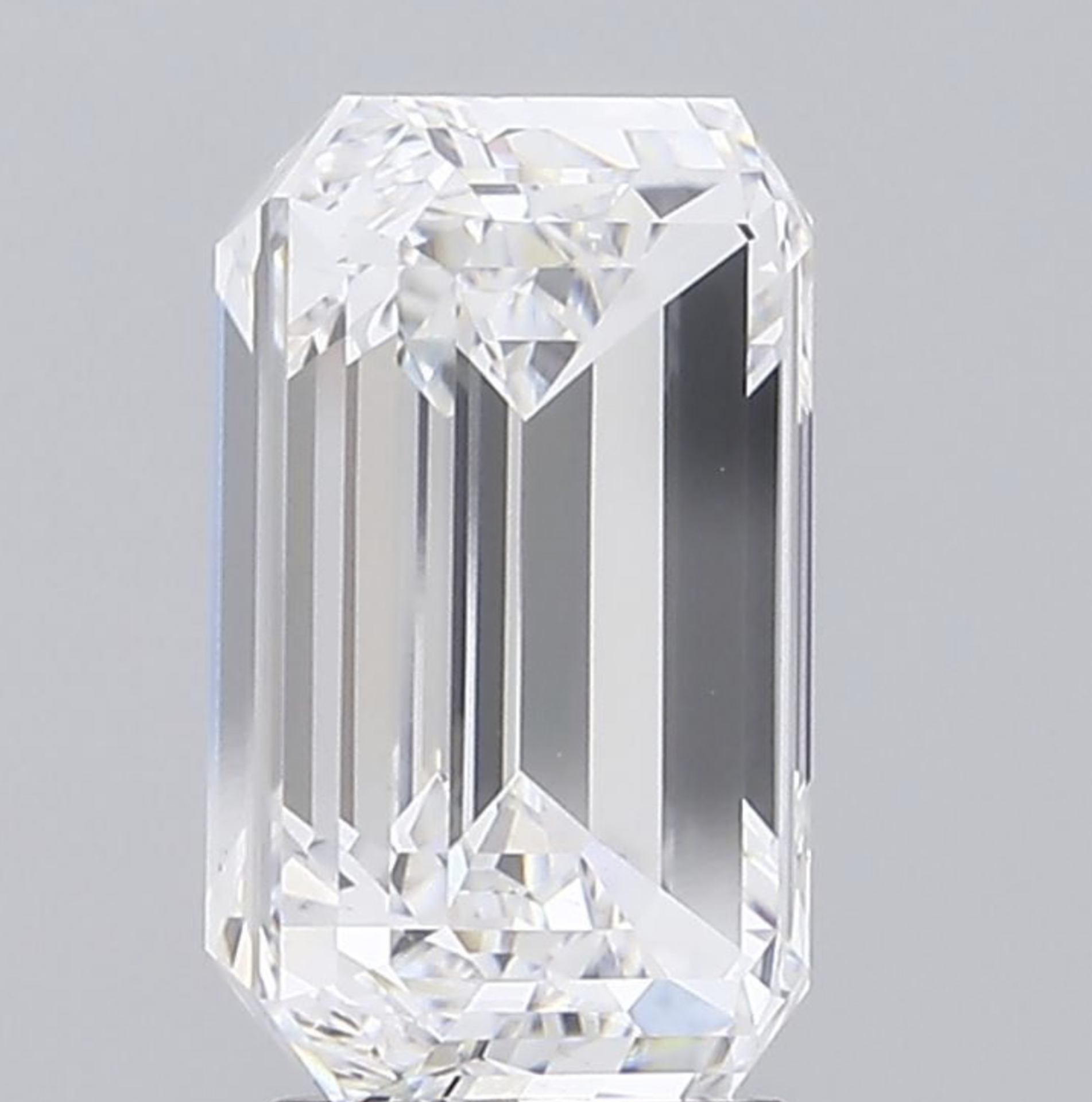 Emerald Cut Diamond F Colour VVS2 Clarity 5.06 Carat EX EX - LG574319971 - Image 7 of 9