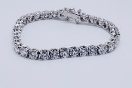Round Brilliant Cut 14 Carat Diamond Tennis Bracelet D Colour VS Clarity - 18Kt White Gold - IGI