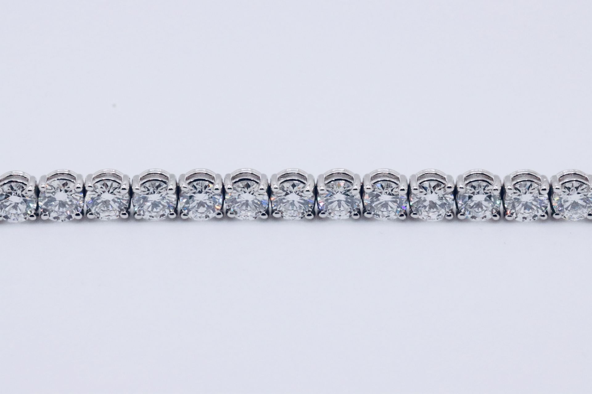 Round Brilliant Cut 14 Carat Diamond Tennis Bracelet E Colour VS Clarity - 18Kt White Gold - IGI - Bild 7 aus 11