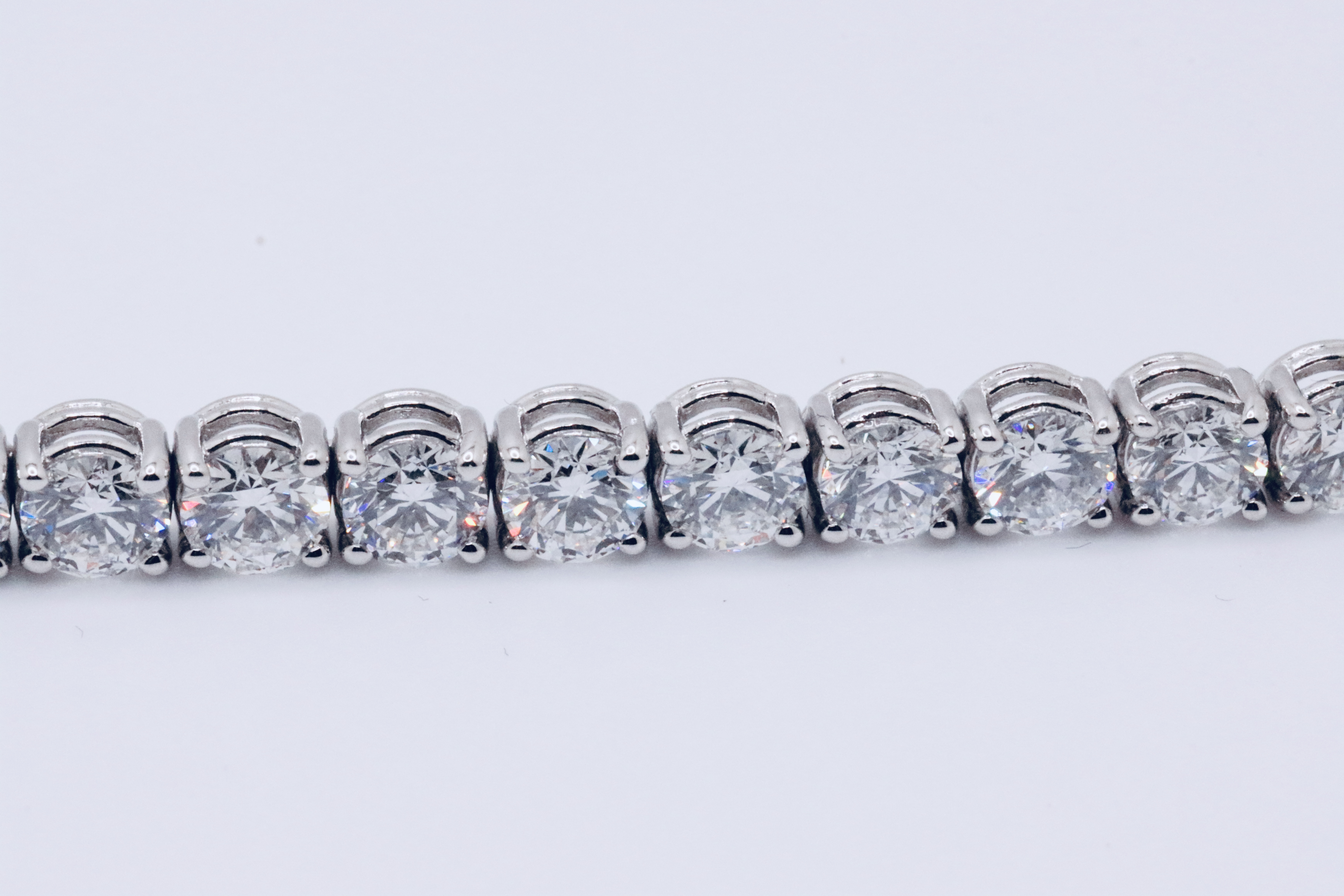 Round Brilliant Cut 14 Carat Diamond Tennis Bracelet E Colour VS Clarity - 18Kt White Gold - IGI - Bild 9 aus 11