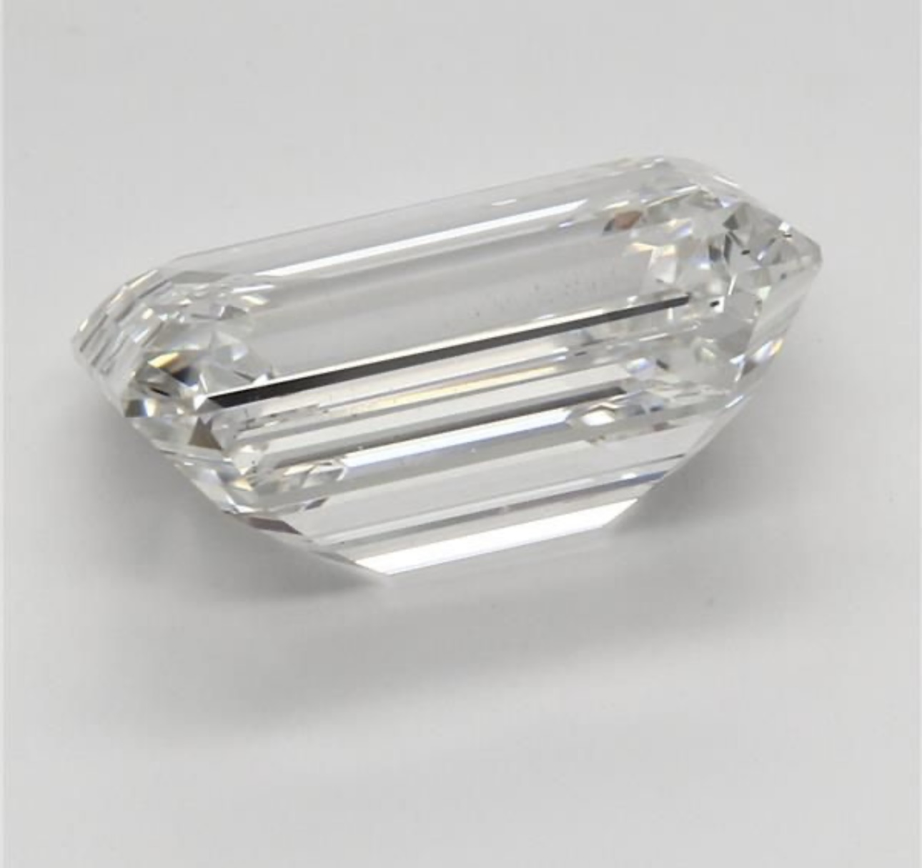 Emerald Cut Diamond F Colour VS2 Clarity 8.45 Carat EX EX - IGI - Bild 4 aus 8