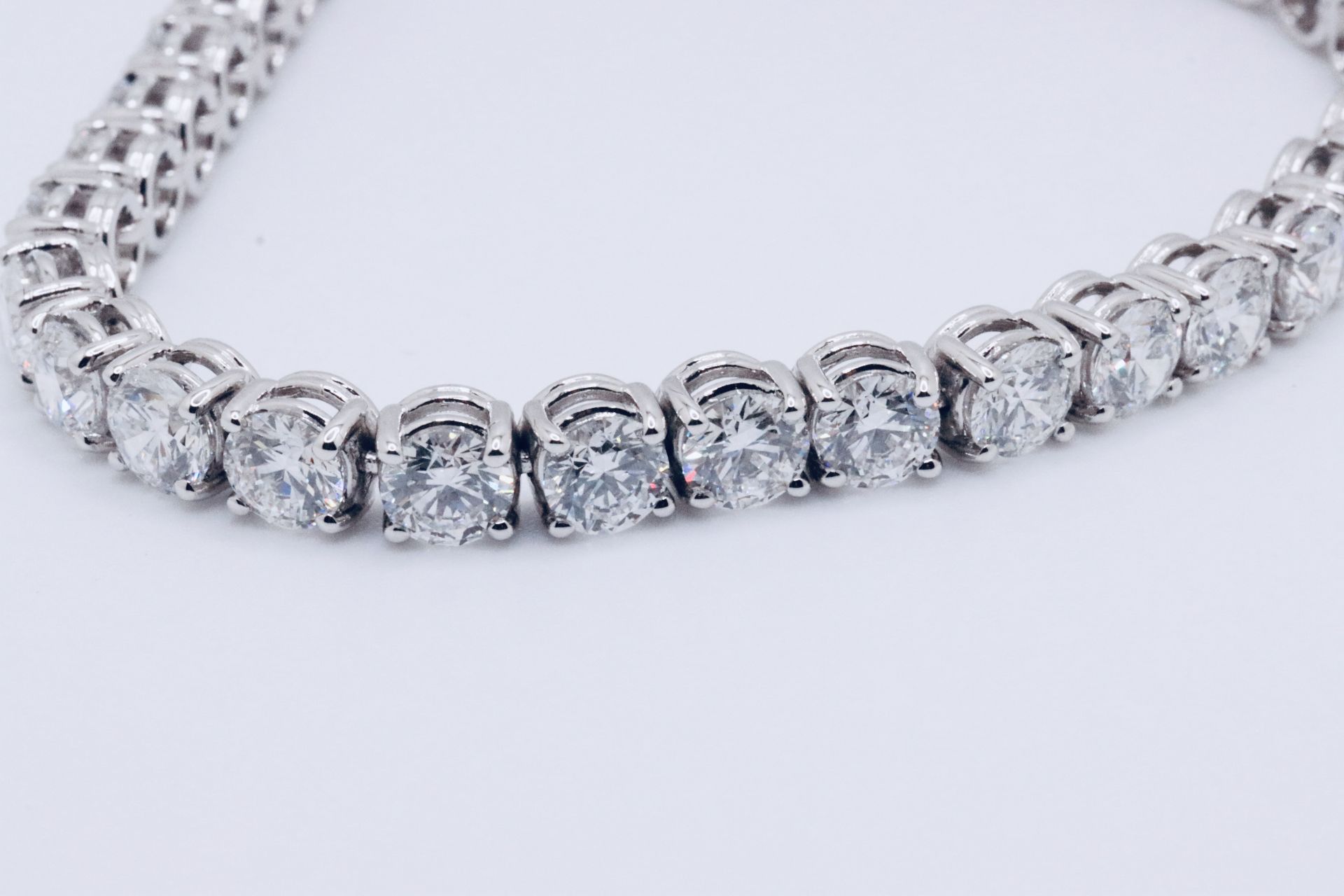 Round Brilliant Cut 14 Carat Diamond Tennis Bracelet D Colour VS Clarity - 18Kt White Gold - IGI - Bild 3 aus 11