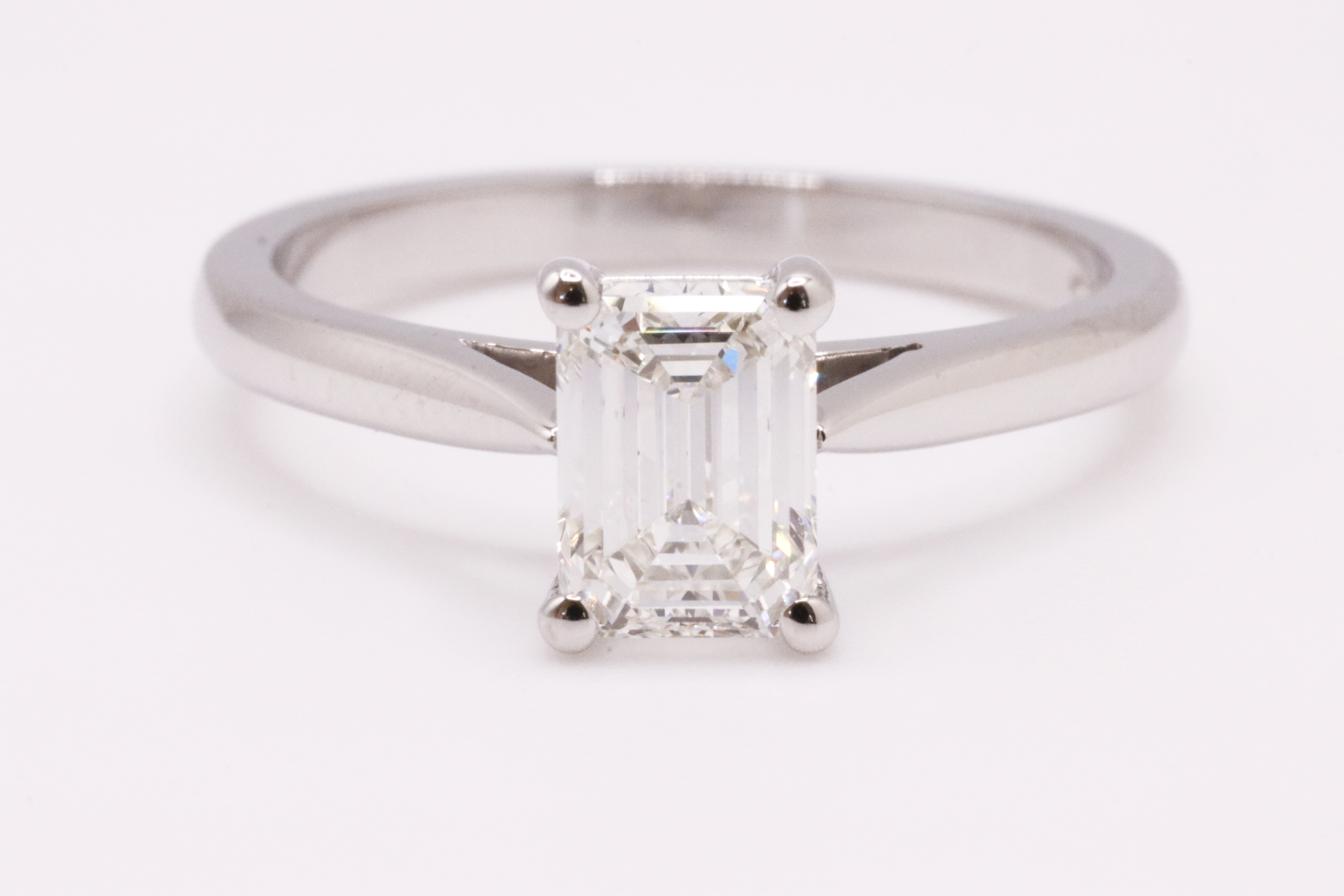 Emerald Cut Natural Diamond Platinum Ring 1.00 Carat D Colour VS1 Clarity EX EX - GIA - Bild 2 aus 8