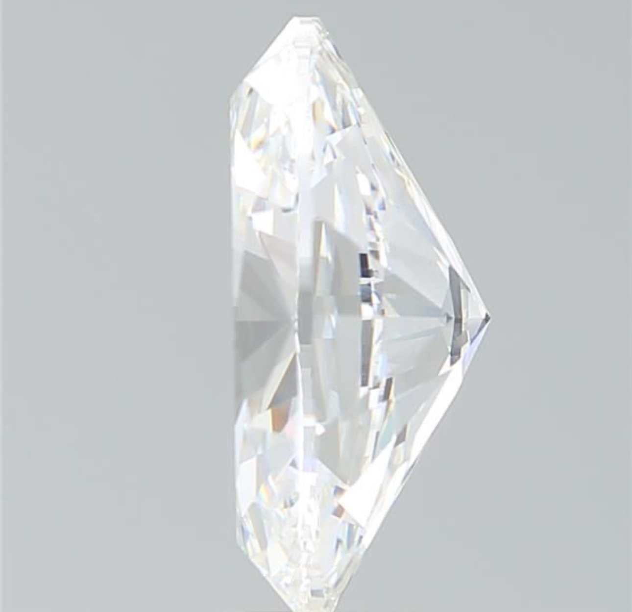 Oval Cut 7.54 Carat Diamond E Colour VS1 Clarity EX EX - IGI - Bild 2 aus 6