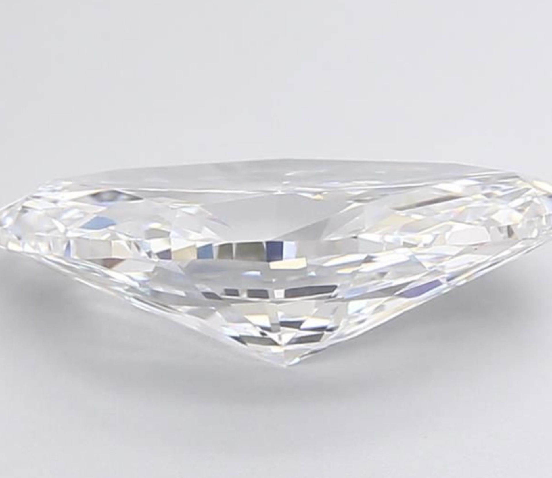 Marquise cut 6.01 Carat Diamond E Colour VS1 Clarity EX EX - IGI - Bild 3 aus 7