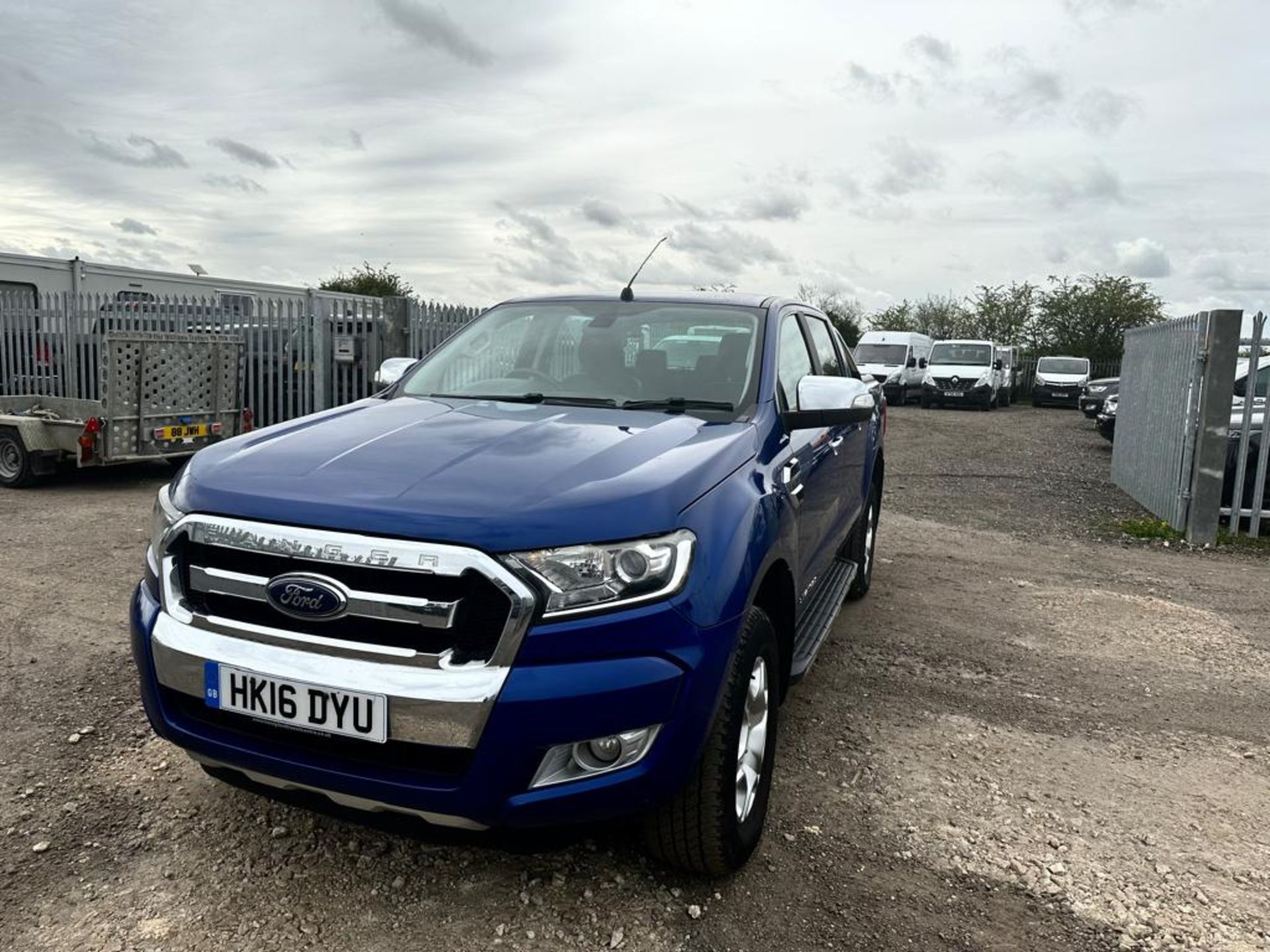 ** ON SALE ** Ford Ranger Limited DCI TDCI 160 4X4 2016 '16 Reg'-Automatic - A/C - -Bluetooth-No Vat - Image 4 of 38