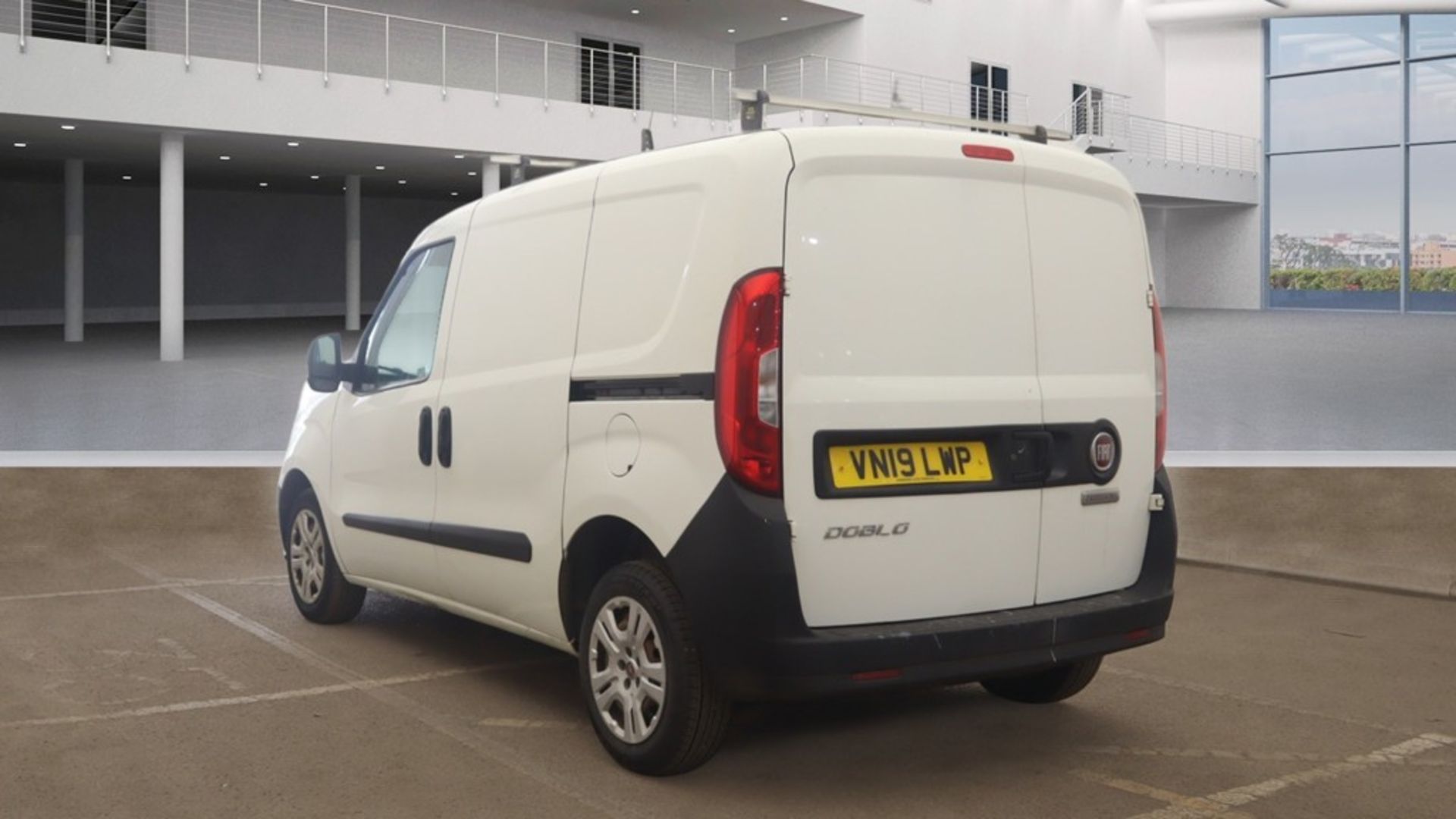 ** ON SALE ** Fiat Doblo Cargo 1.3 Multijet 95 L1H1 2019 '19 Reg' -1 Former Keeper -ULEZ Compliant - Image 4 of 9