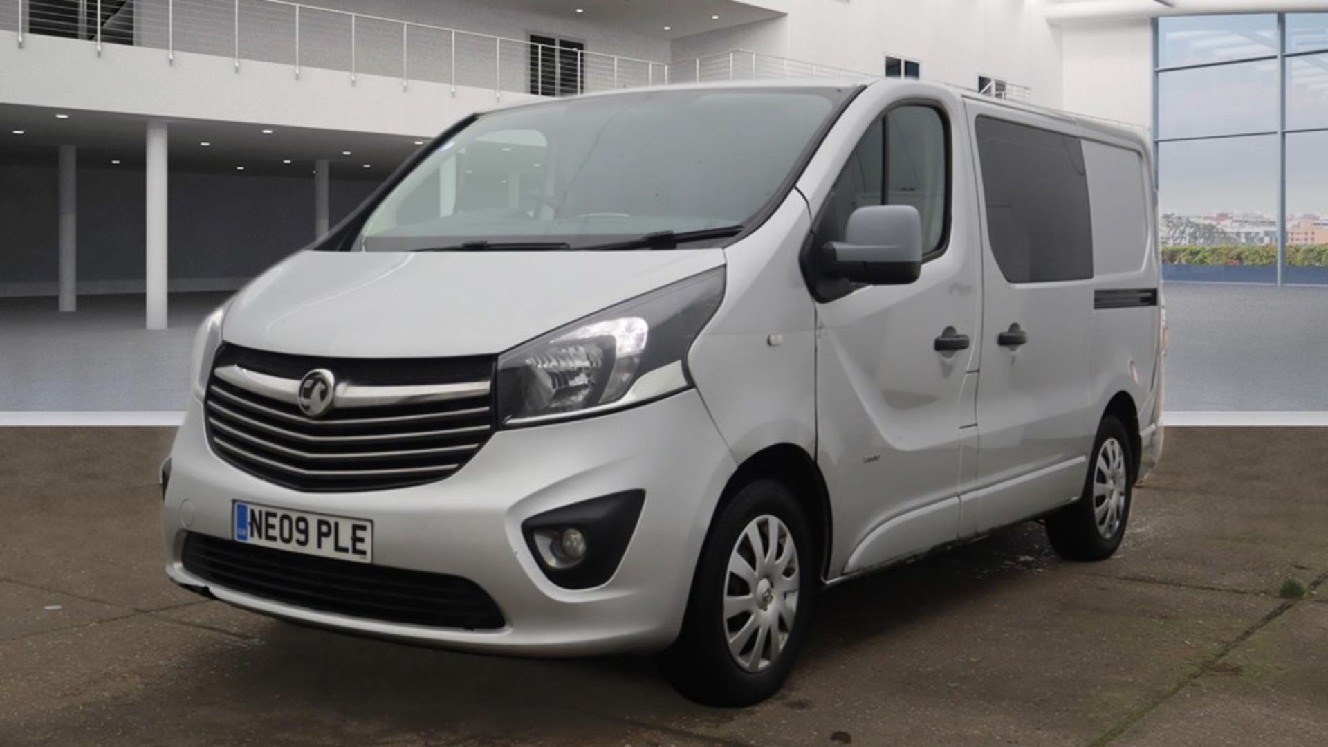 Vauxhall Vivaro 1.6 CDTI 115 Sportive L1 H1 CrewVan 2015 '15 Reg' A/C - 6 Seats - No Vat - Image 2 of 9