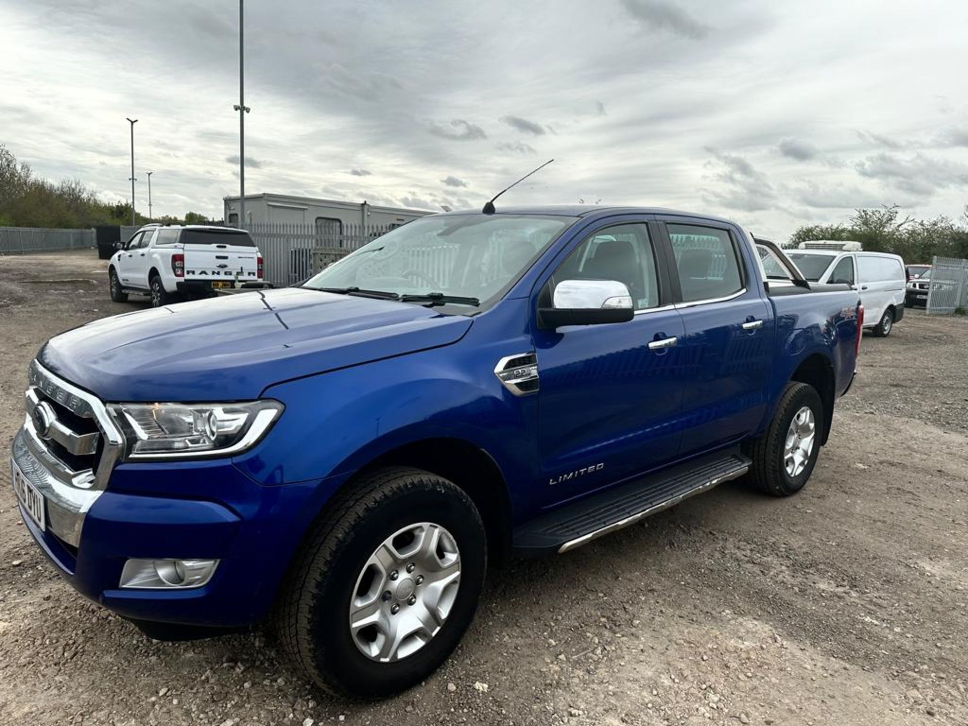 ** ON SALE ** Ford Ranger Limited DCI TDCI 160 4X4 2016 '16 Reg'-Automatic - A/C - -Bluetooth-No Vat - Image 5 of 38