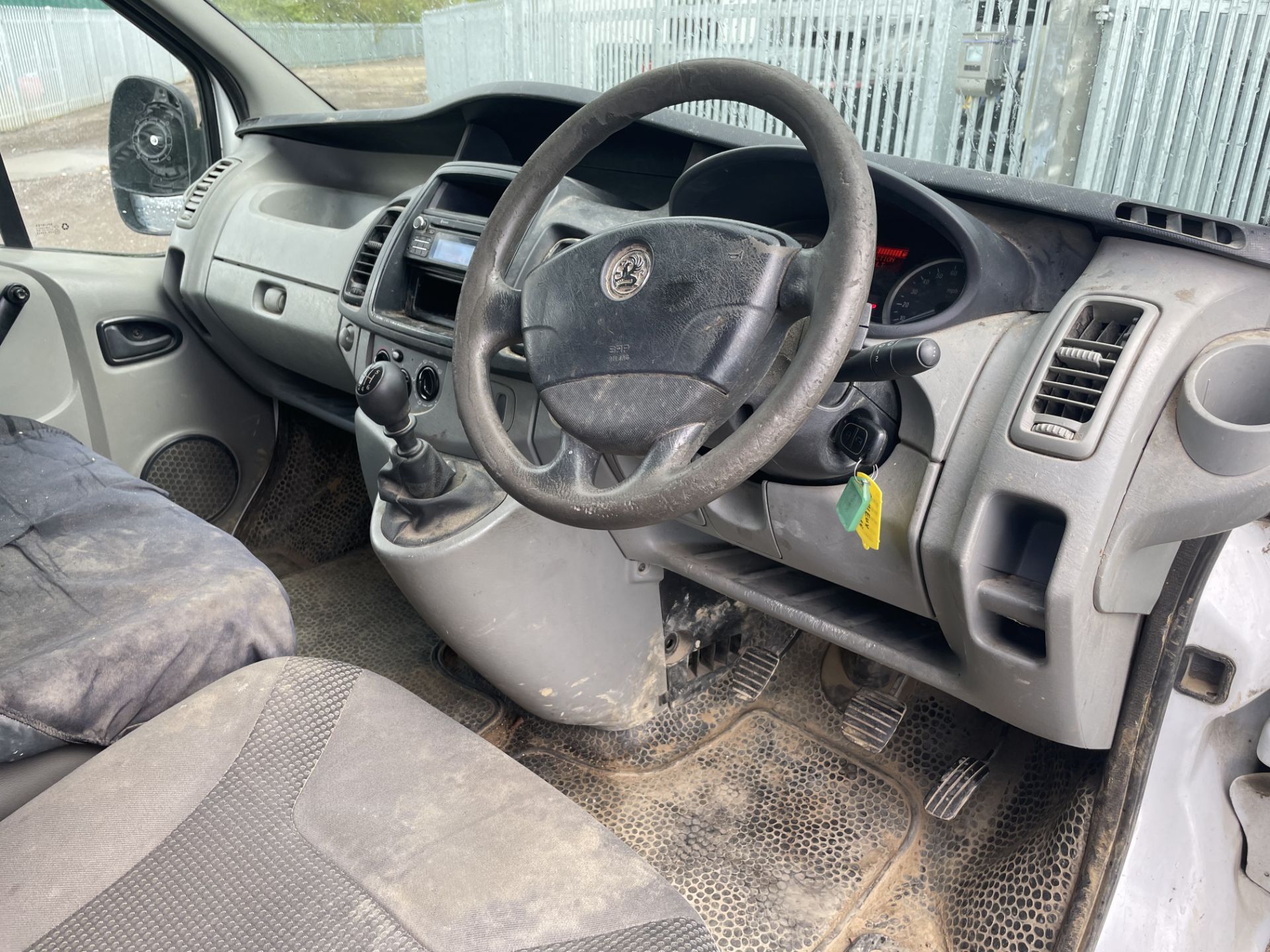 ** ON SALE ** Vauxhall Vivaro 2900 2.0 115 H3 L3 Panel Van 2014 '14 Reg' -Bluetooth Handsfree - Image 17 of 24