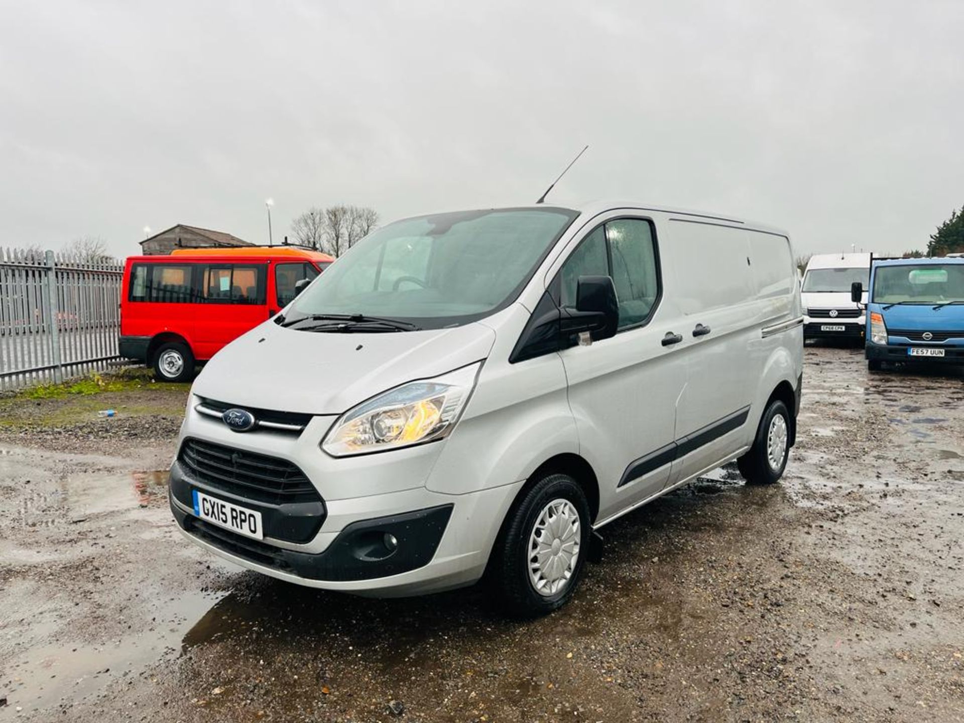 Ford Transit Custom 2.2 TDCI Trend E-Tech 2015 '15 Reg' - Panel Van - Image 3 of 28