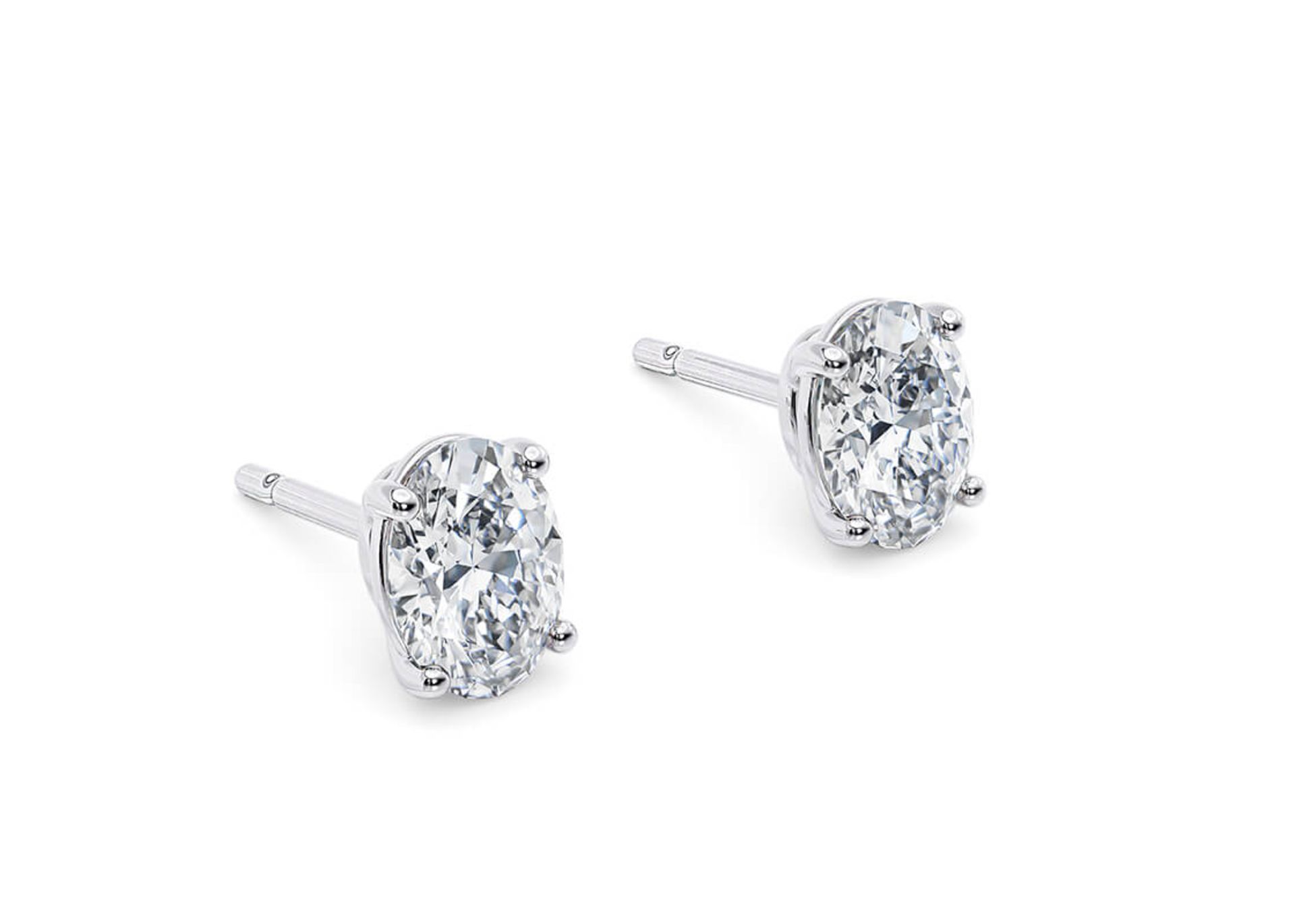 Oval Cut 2.00 Carat Natural Diamond Earrings Set in 18kt White Gold - F Colour SI Clarity - GIA - Bild 2 aus 3
