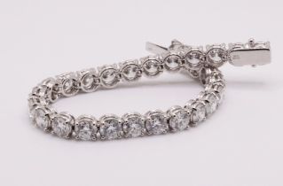 Round Brilliant Cut 14 Carat Natural Diamond Tennis Bracelet H Colour VS Clarity - 18Kt White Gold