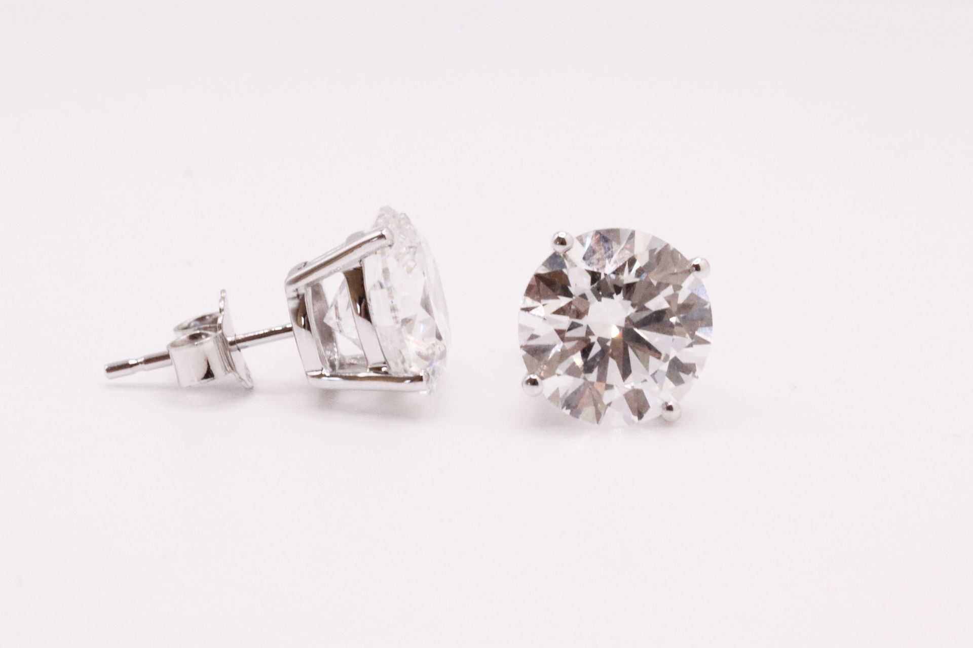 ** ON SALE ** Round Brilliant Cut 8.93 Carat Diamond 18kt White Gold Earrings-F/E Colour VVS Clarity - Bild 3 aus 9