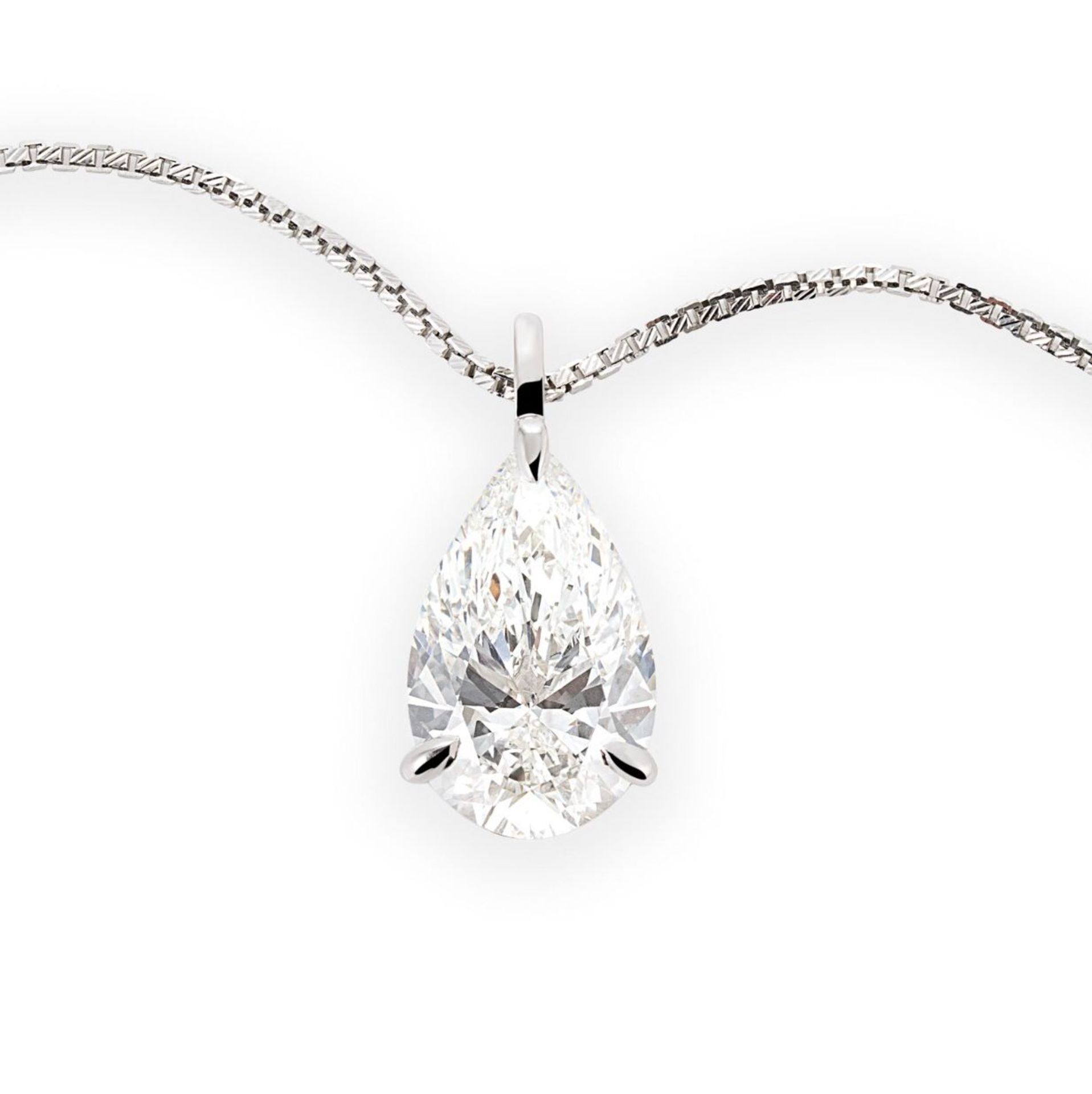 Pear Brilliant Cut 4.13ct Diamond Necklace G Colour VS1 Clarity -Set 18KT White Gold- IGI CERTIFIED - Bild 2 aus 4