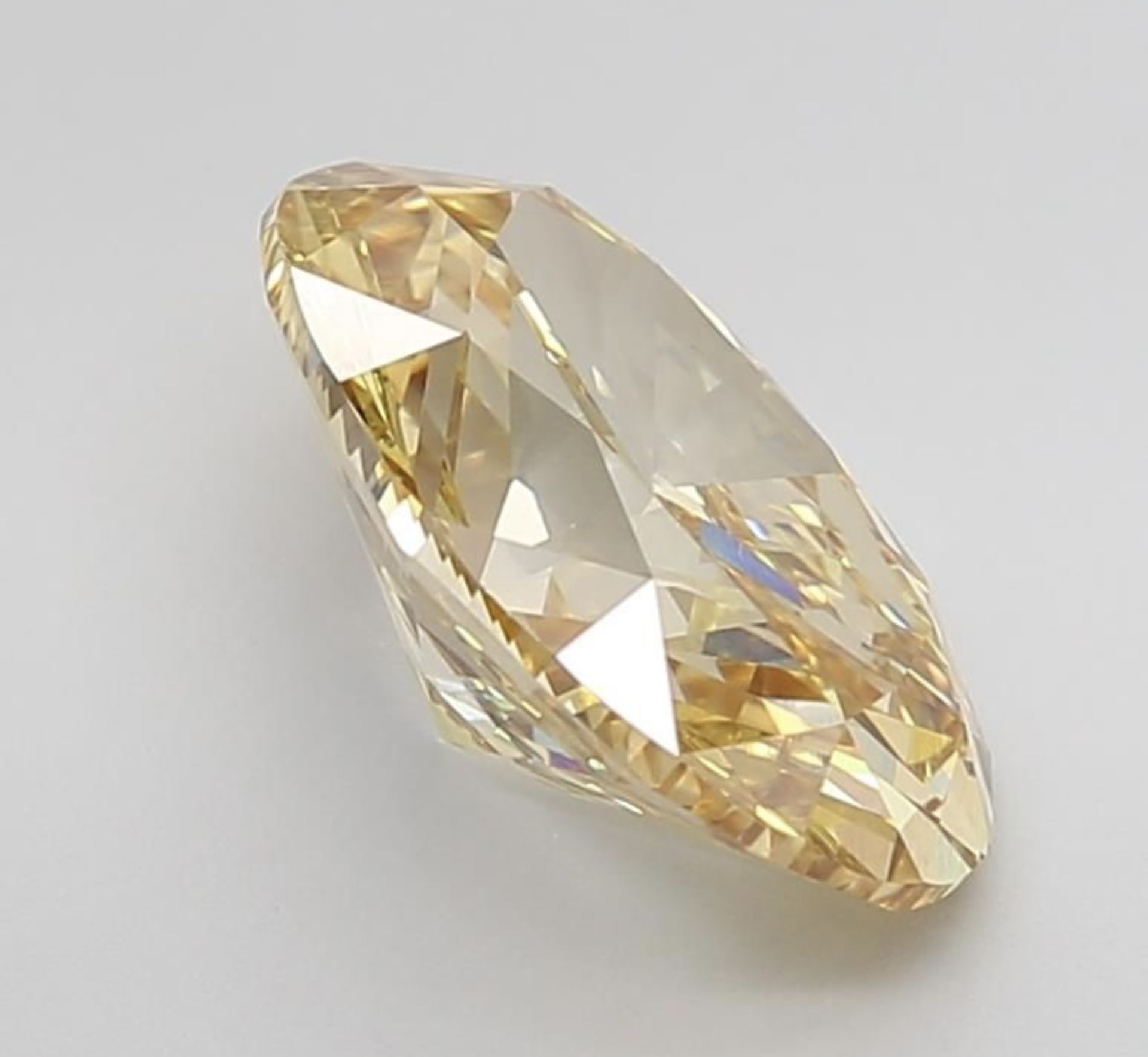 Oval Diamond 6.00 Carat Fancy Yellow Colour VS1 Clarity EX EX - IGI - Bild 5 aus 9