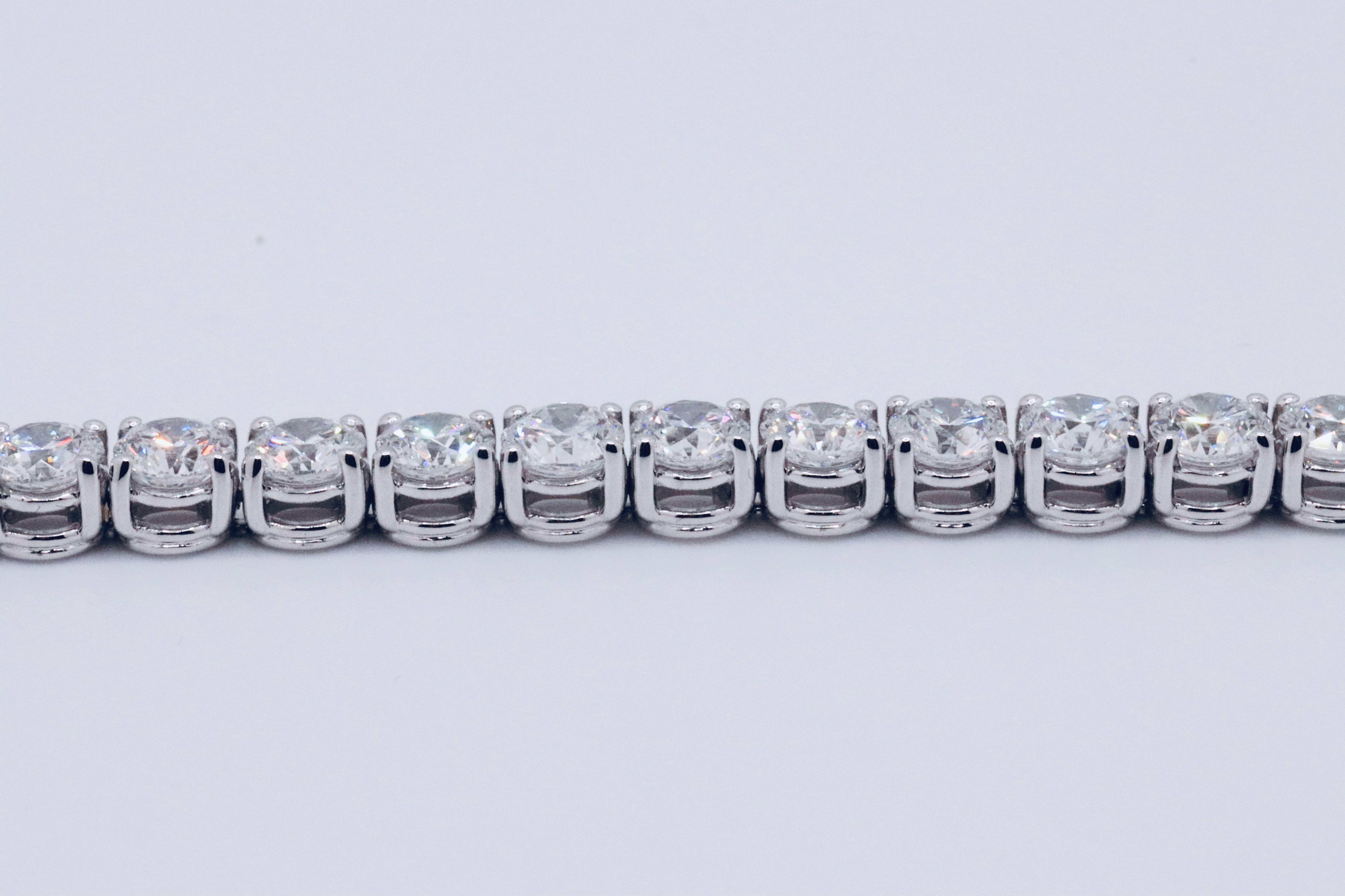 Round Brilliant Cut 18 Carat Natural Diamond Tennis Bracelet E Colour VS Clarity - 18Kt White Gold - Bild 9 aus 10