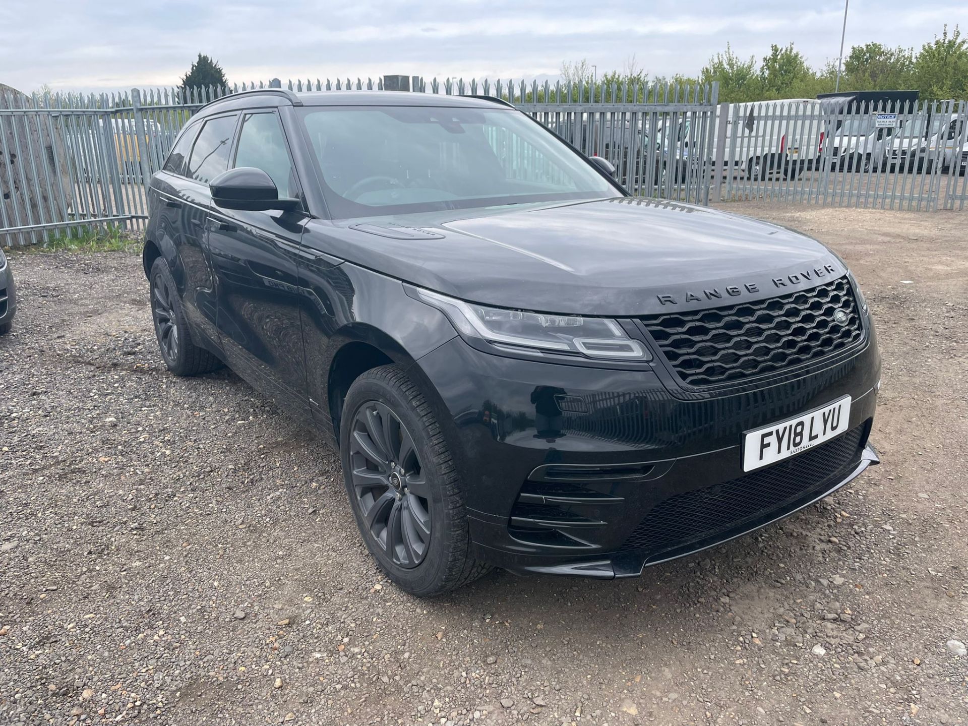 Land Rover Range Rover Velar 2.0 D240 R-Dynamic S 2018 '18 Reg' 4WD - Panoramic Roof- ULEZ Compliant