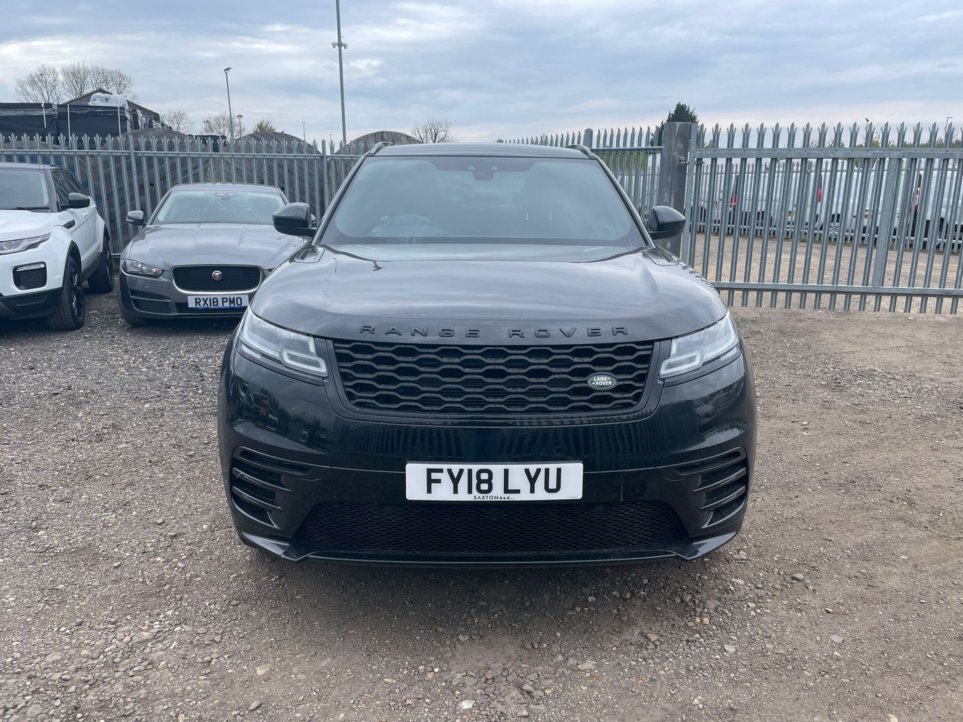 Land Rover Range Rover Velar 2.0 D240 R-Dynamic S 2018 '18 Reg' 4WD - Panoramic Roof- ULEZ Compliant - Image 2 of 33