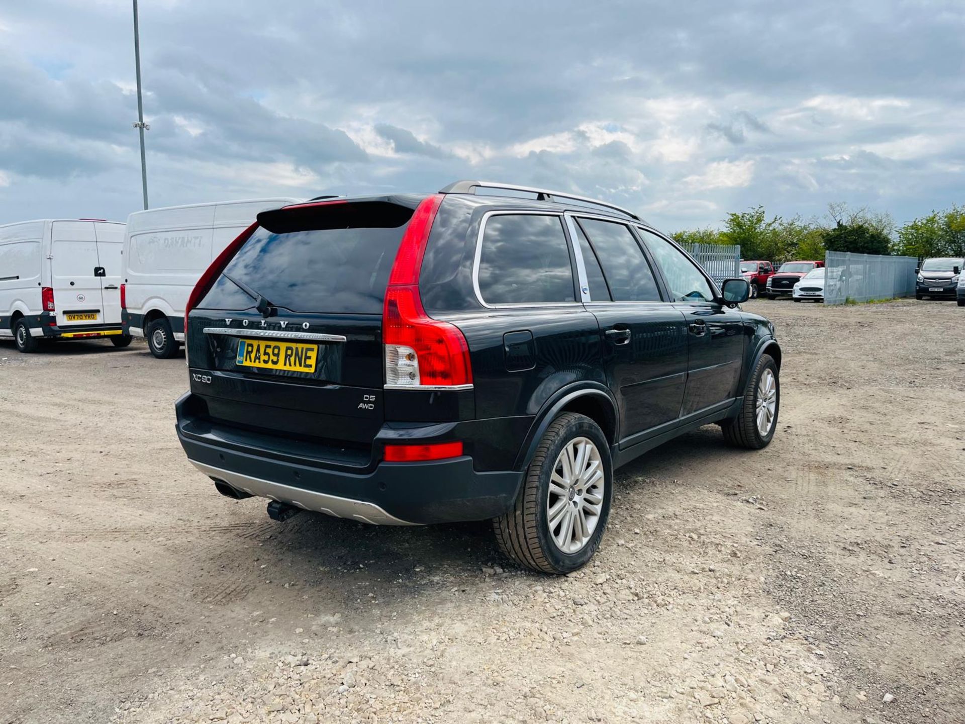 ** ON SALE ** Volvo XC90 2.4 D5 185 Executive G/T Estate 2009 '59 plate' - Climate Control - Image 9 of 31