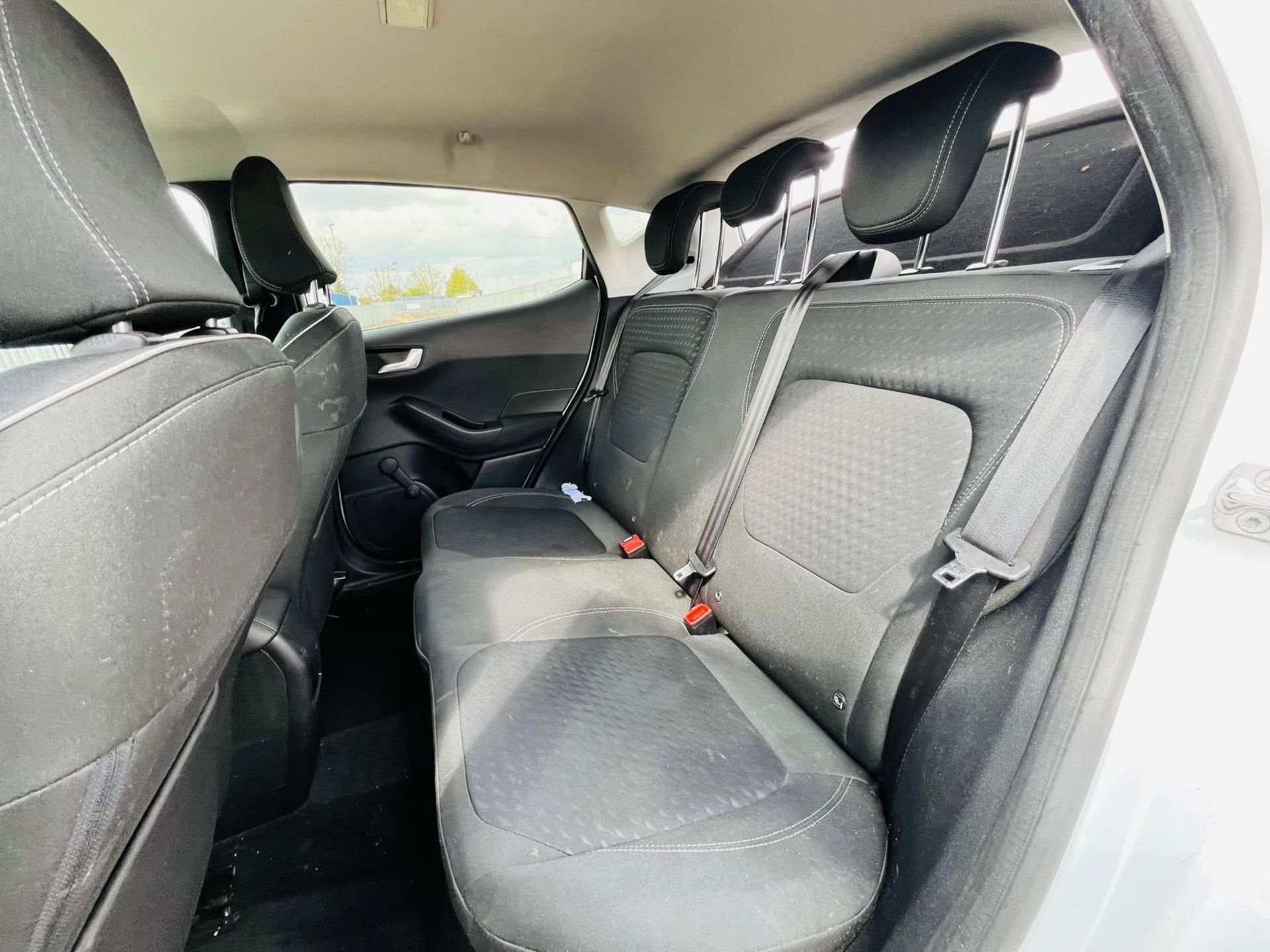 ** ON SALE **Ford Fiesta 100 Titanium 1.0 2018 '68 Reg' - A/C - Navigation - ULEZ Compliant - Image 32 of 34
