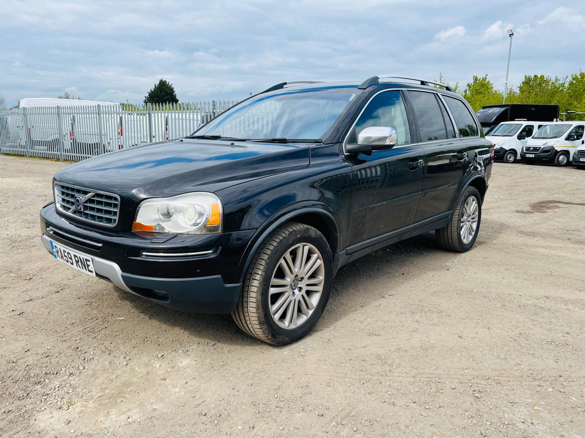 ** ON SALE ** Volvo XC90 2.4 D5 185 Executive G/T Estate 2009 '59 plate' - Climate Control - Image 3 of 31