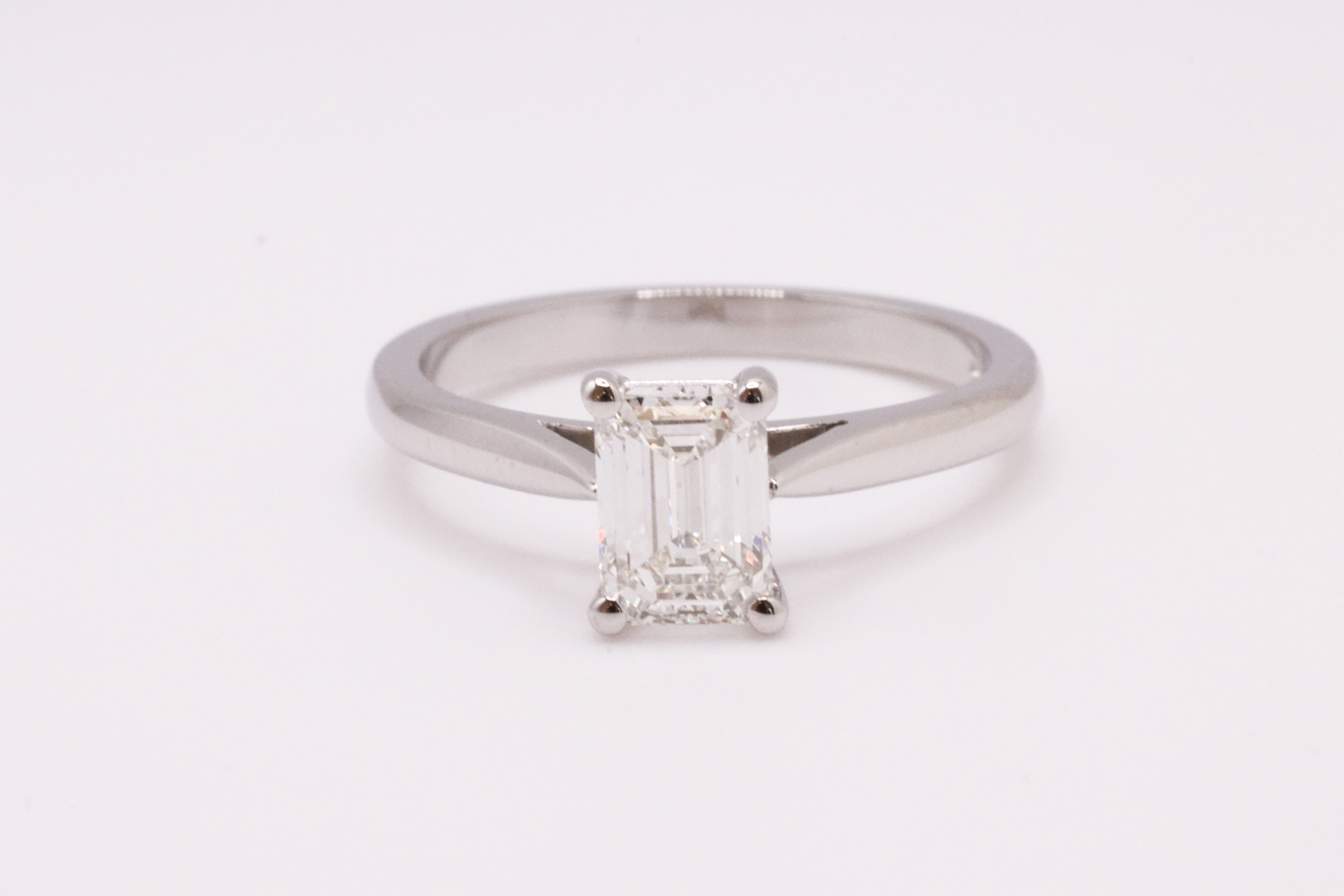 Emerald Cut Natural Diamond Platinum Ring 1.00 Carat D Colour VS1 Clarity EX EX - GIA - Bild 2 aus 6