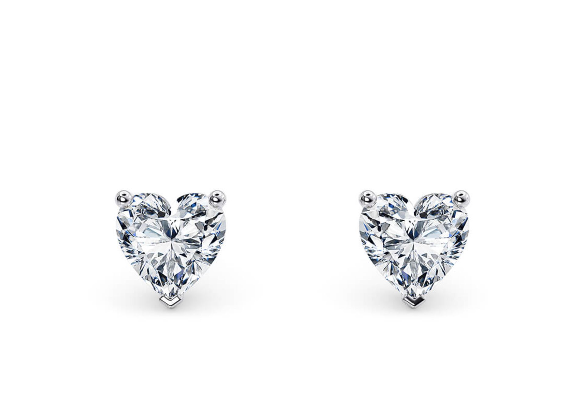 Heart Cut 2.00 Carat Diamond Earrings Set in 18kt White Gold - D Colour VS Clarity - IGI - Bild 2 aus 3